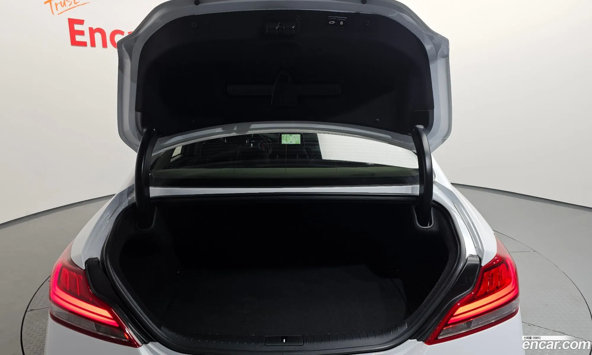 Genesis G70 2019 — 19