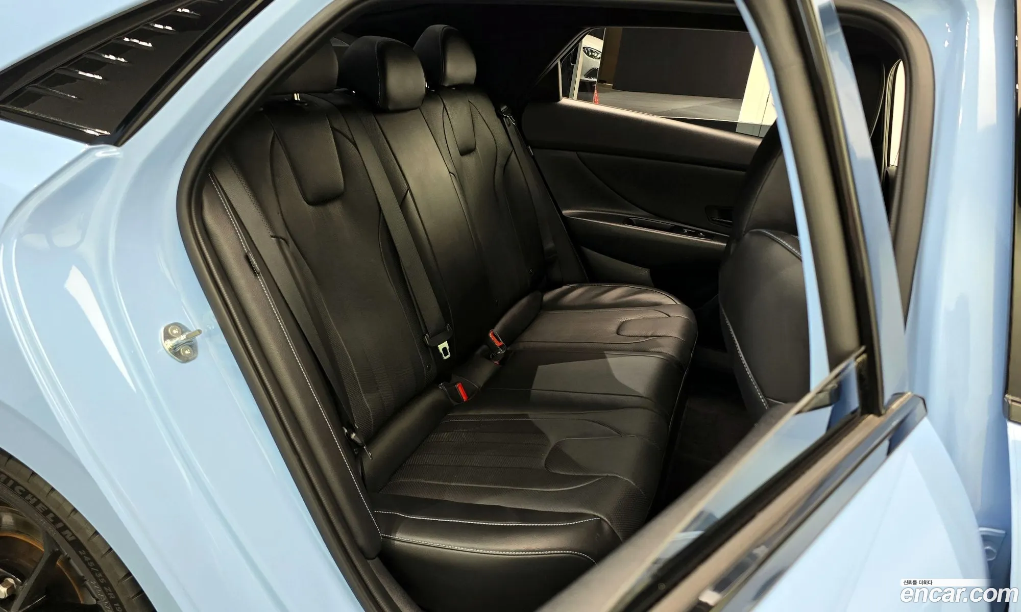 Hyundai Elantra 2023 — 11
