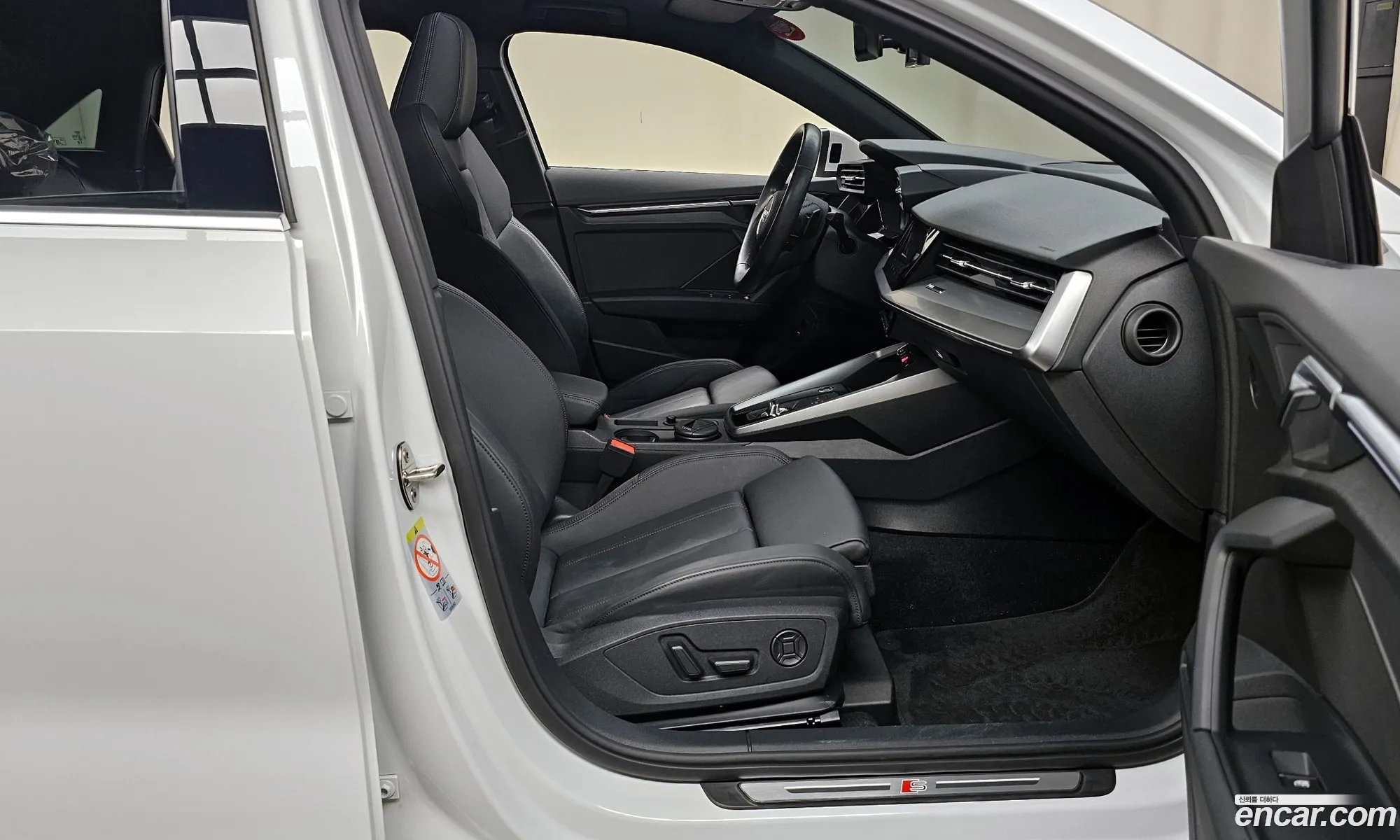 Audi A3 2023 WAUZZZGY0PA119519 — 13