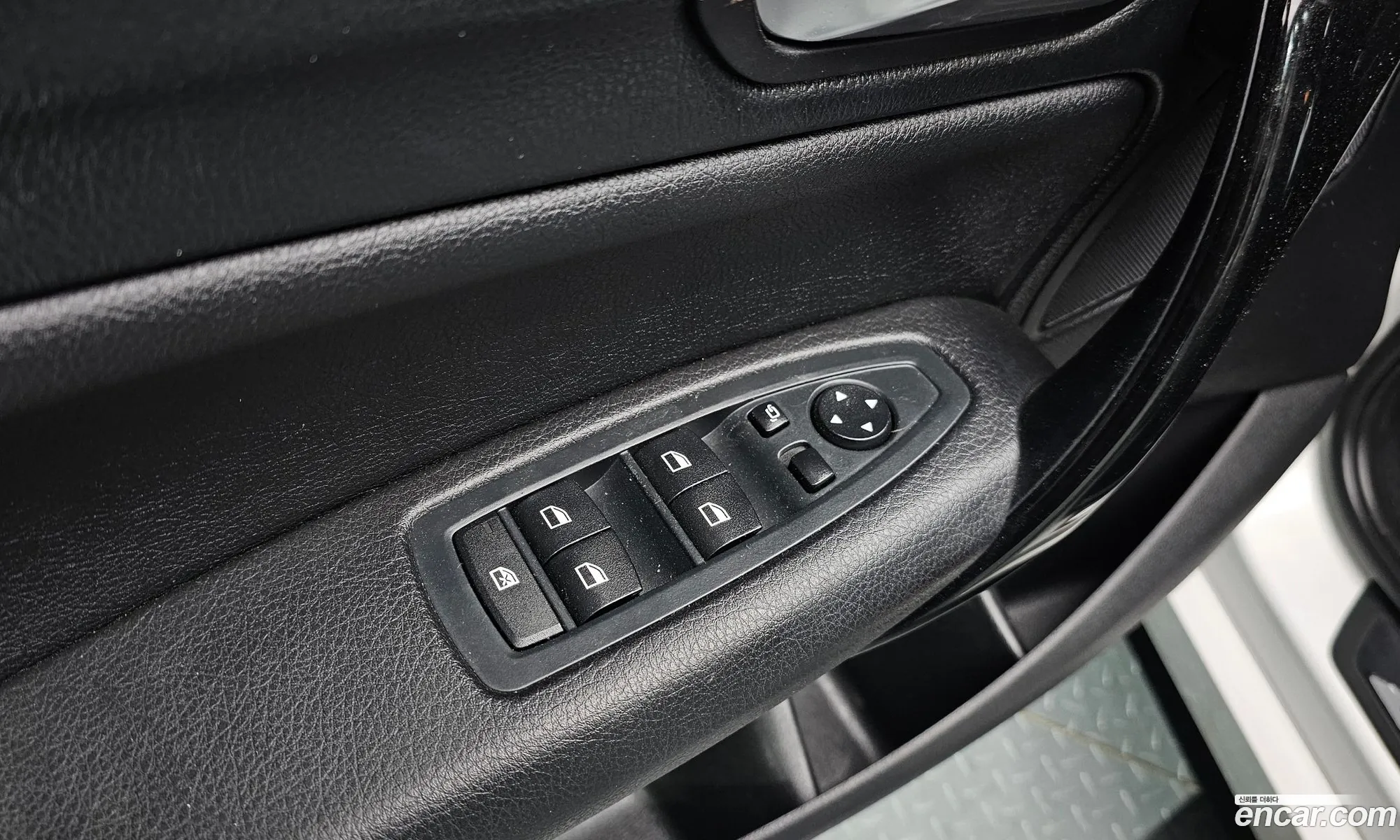 BMW 1 Series 2017 WBA1S5100H5G76747 — 9