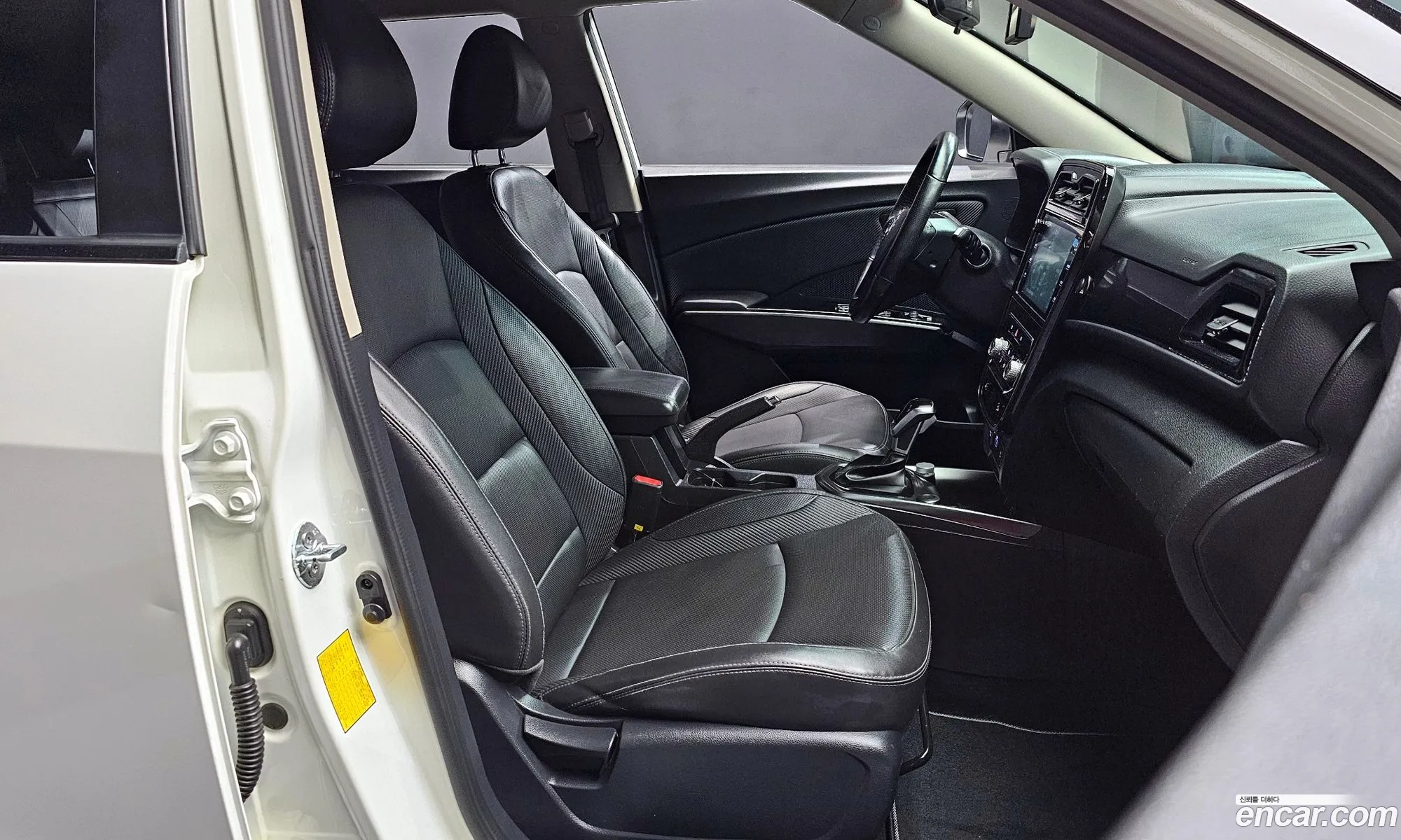 KG Mobility (SsangYong) Tivoli 2020 — 13