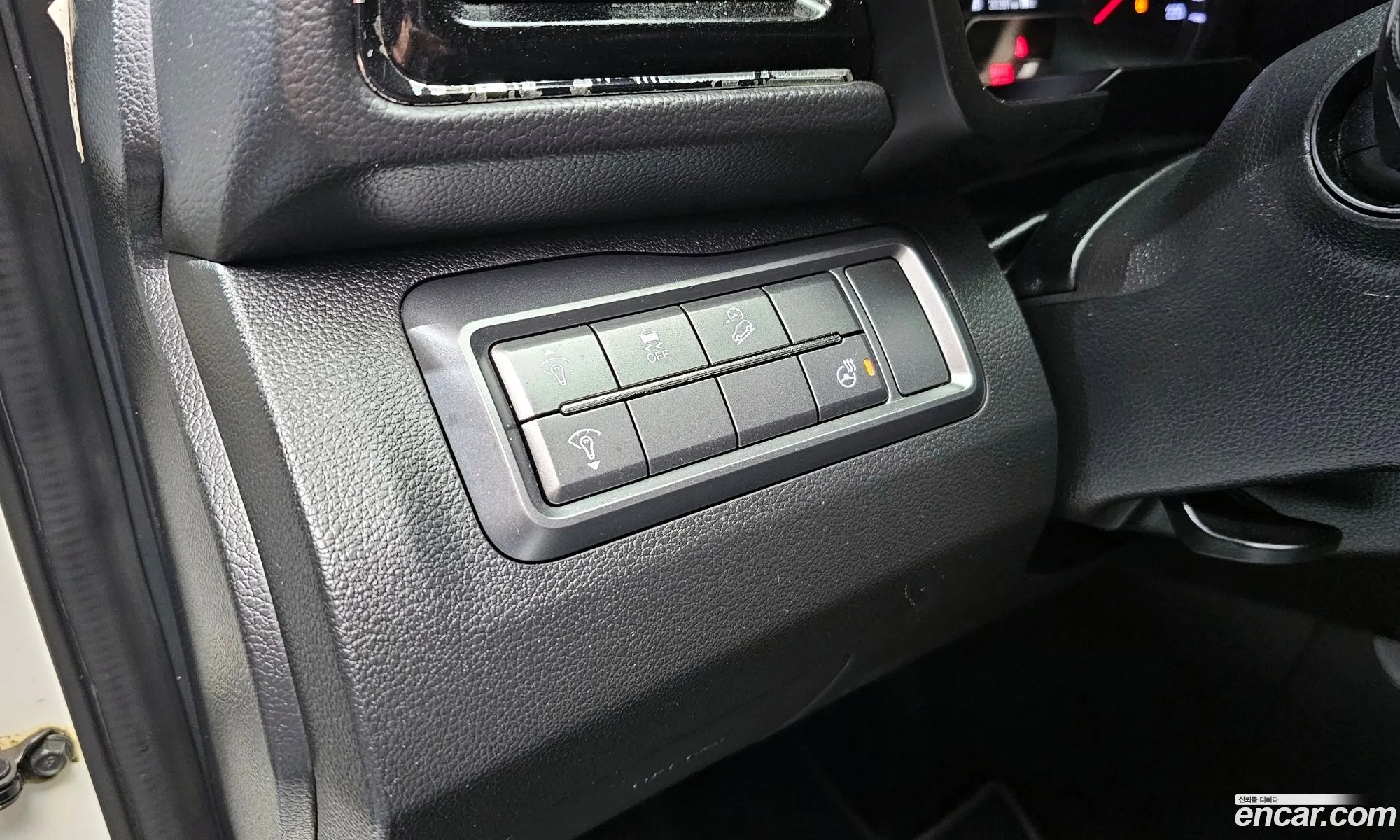 KG Mobility (SsangYong) Tivoli 2020 — 16