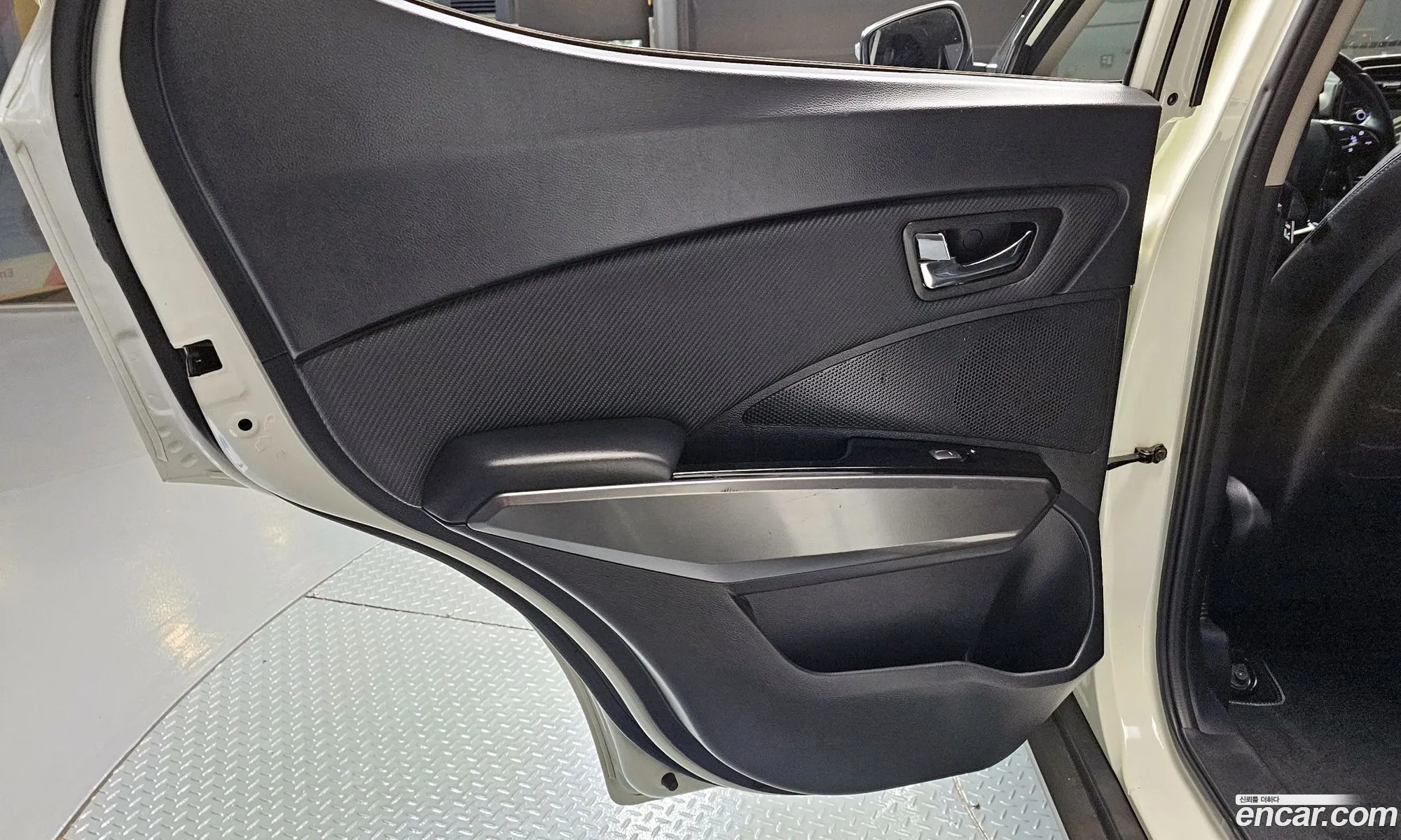 KG Mobility (SsangYong) Tivoli 2020 — 5