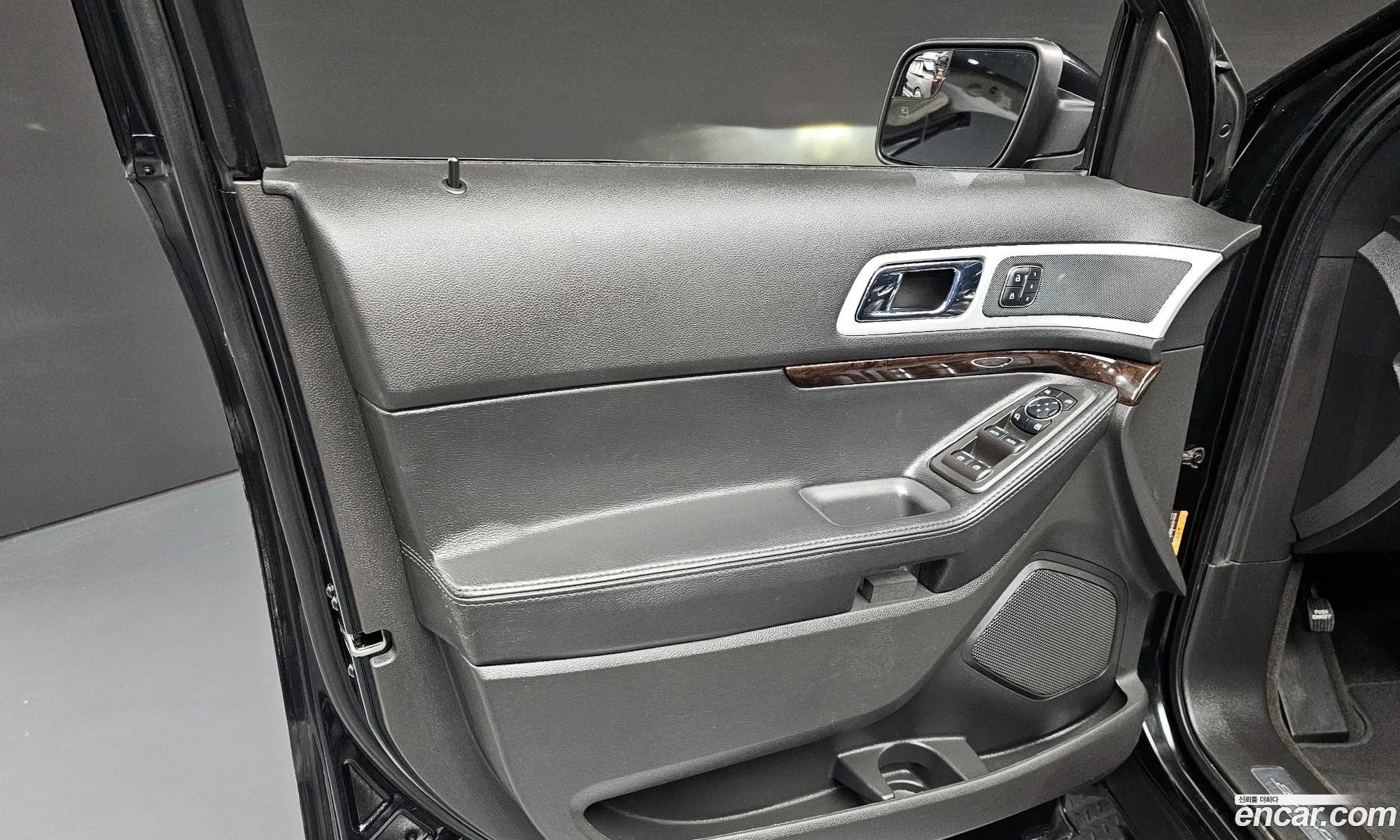Ford Explorer 2012 1FM5K8F80DGB45320 — 25
