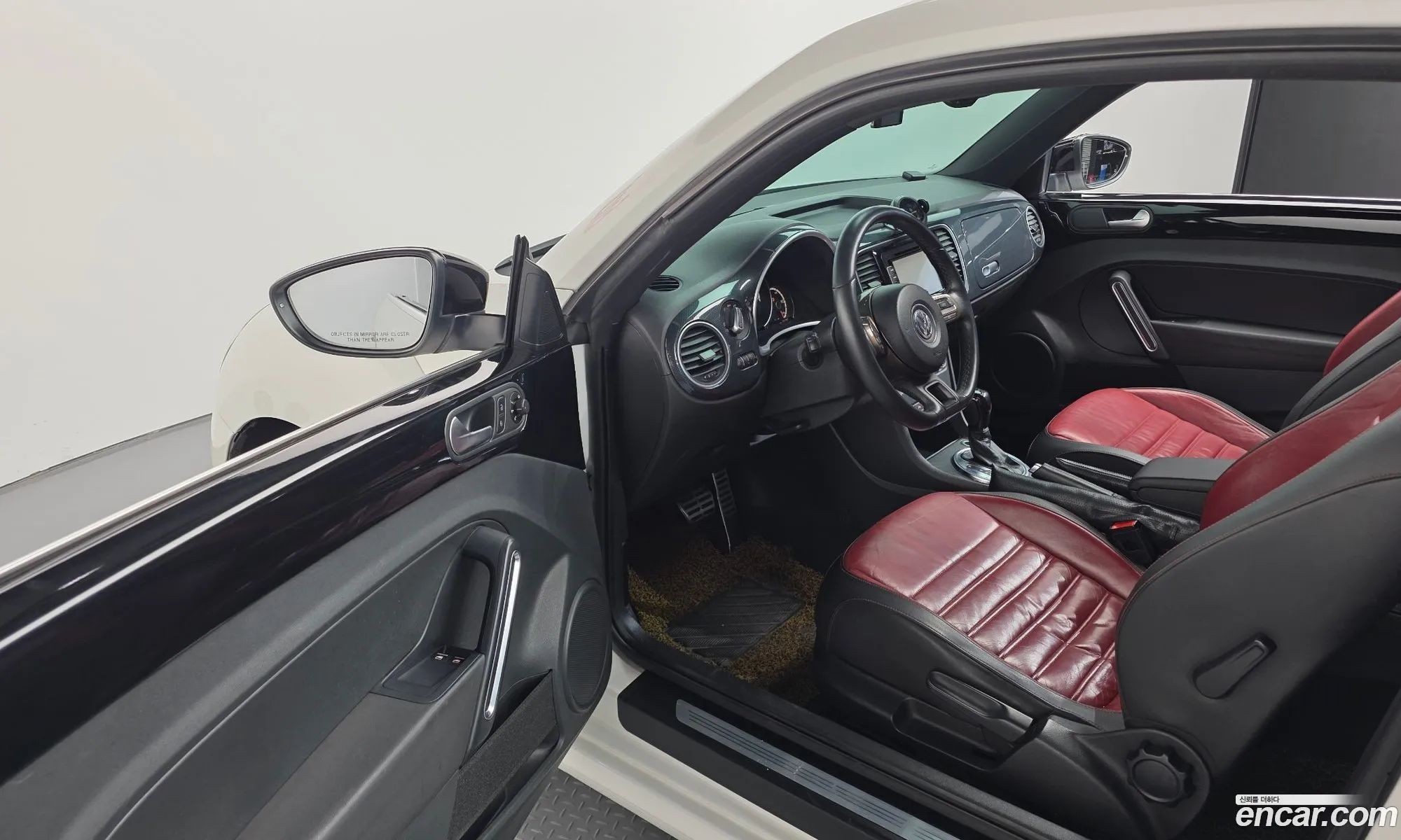 Volkswagen The Beetle 2013 — 15