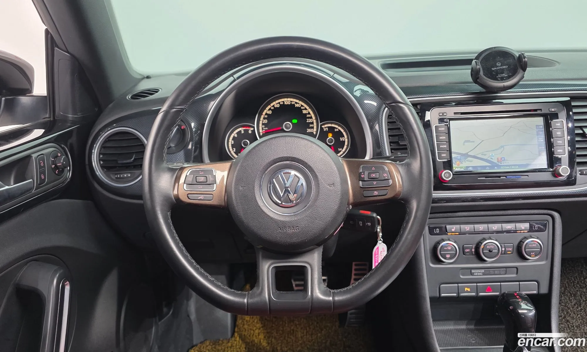 Volkswagen The Beetle 2013 — 20