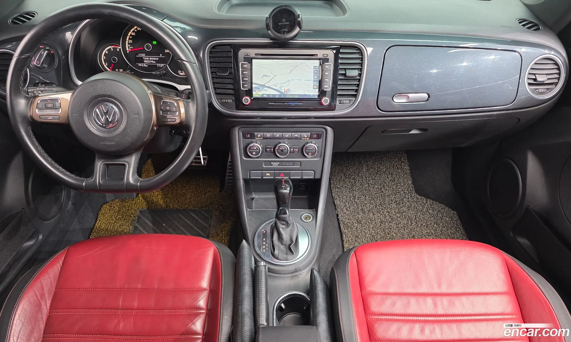 Volkswagen The Beetle 2013 — 16