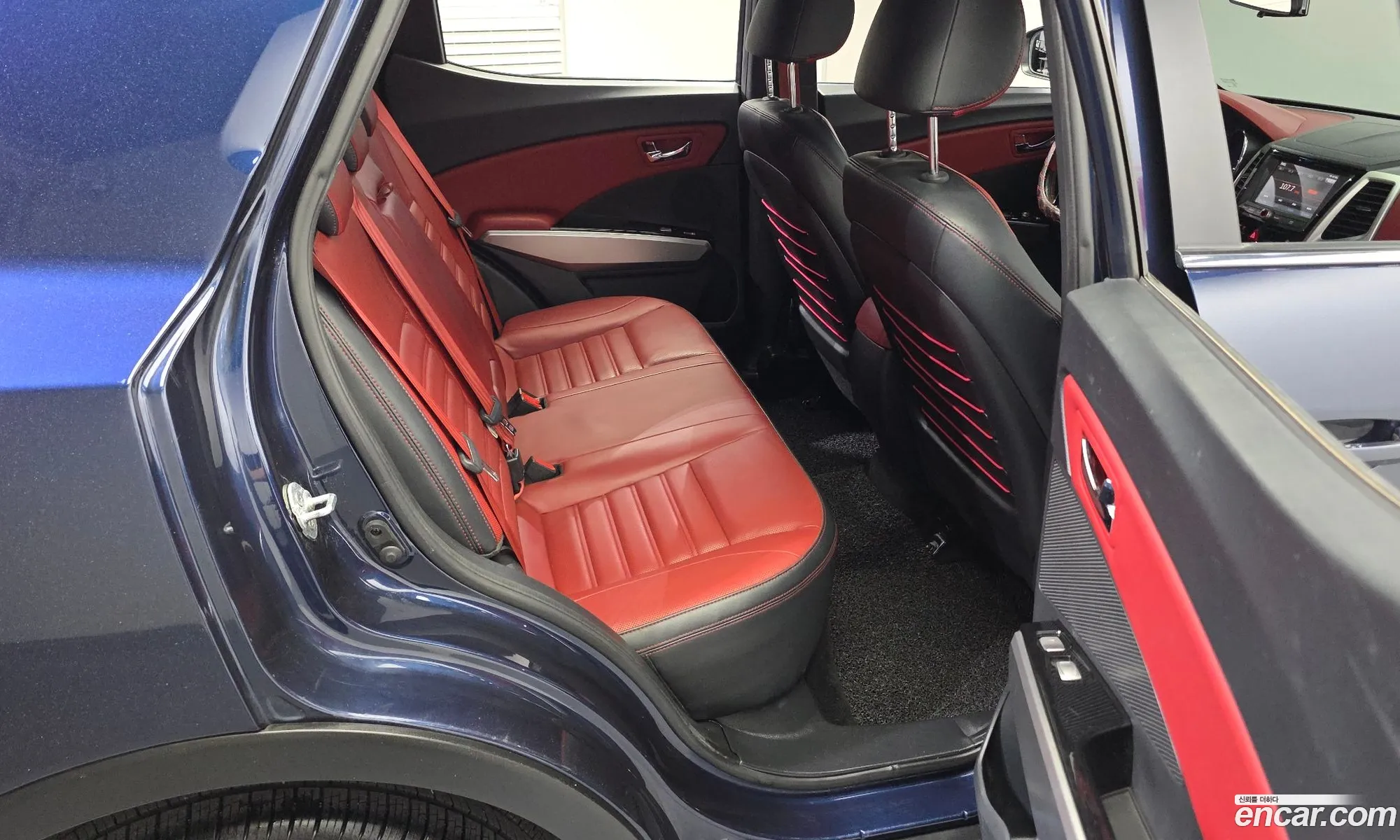 KG Mobility (SsangYong) Tivoli 2015 — 19