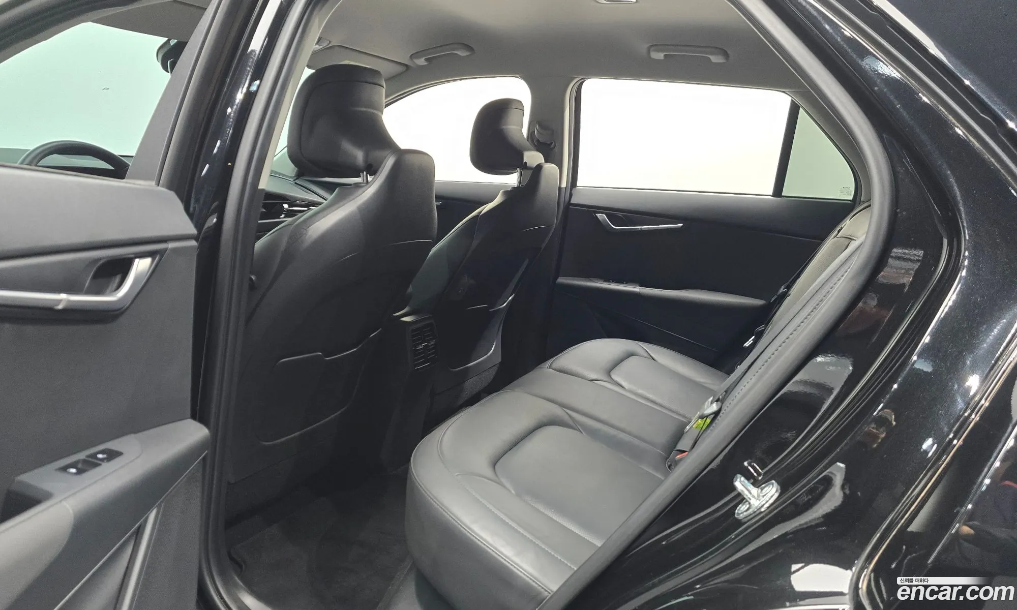 Kia Niro EV 2023 — 9
