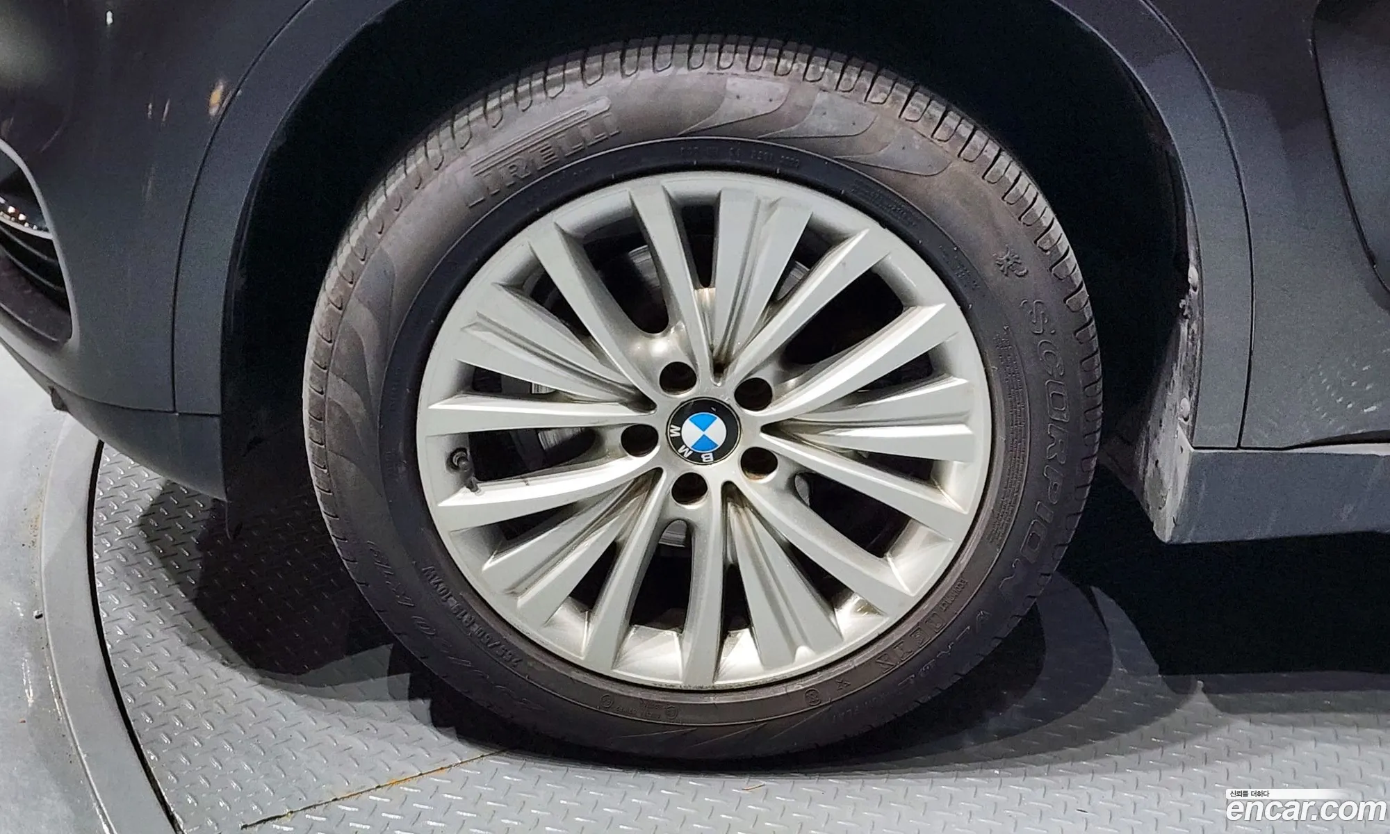 BMW X5 2017 — 15