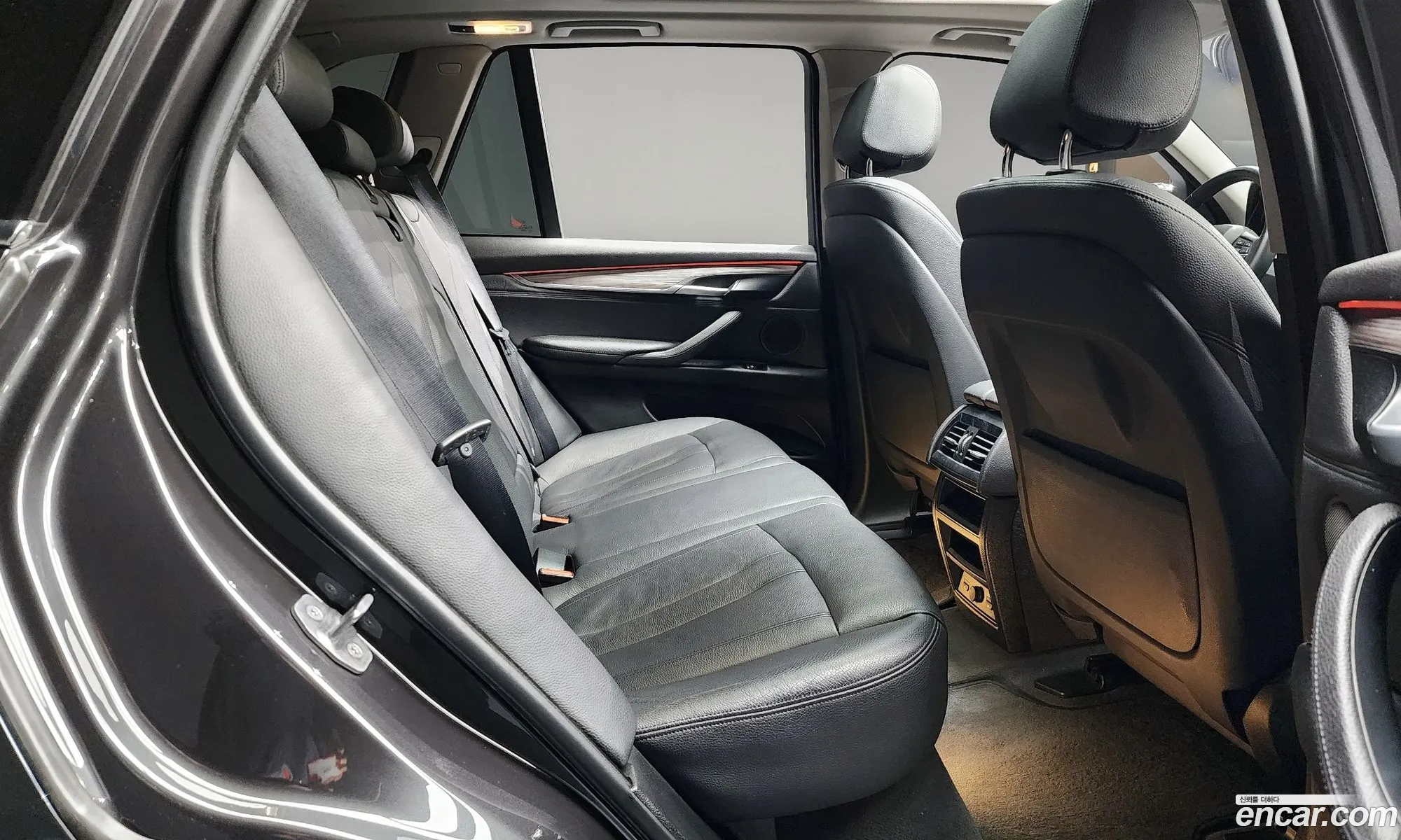 BMW X5 2017 — 7