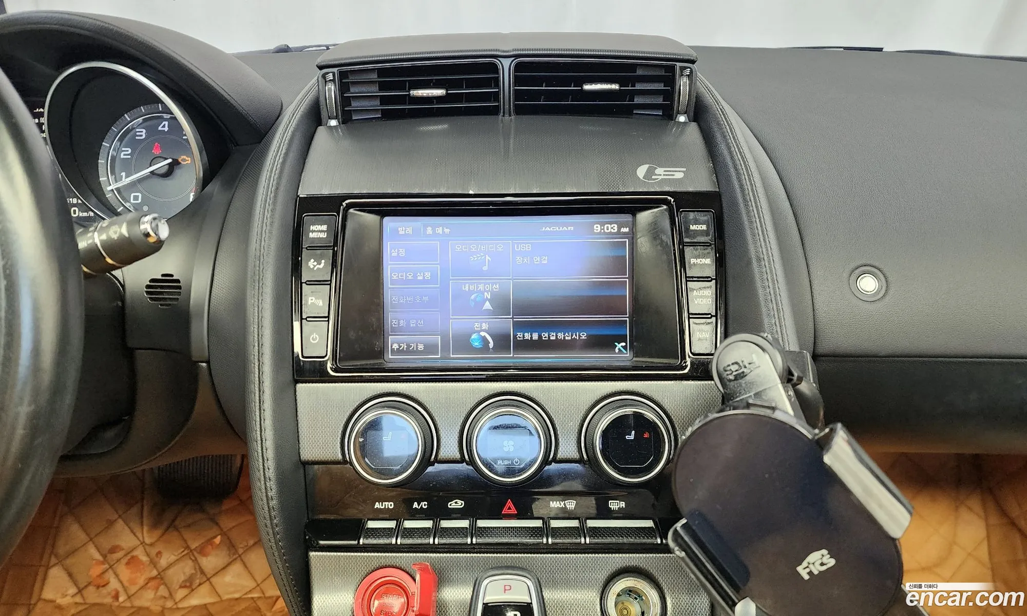 Jaguar F-Type 2014 SAJAA65C5E8K06786 — 17