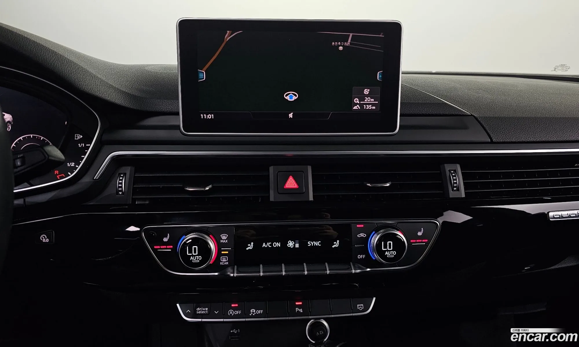 Audi A5 2019 WAUZZZF5XKA075965 — 3