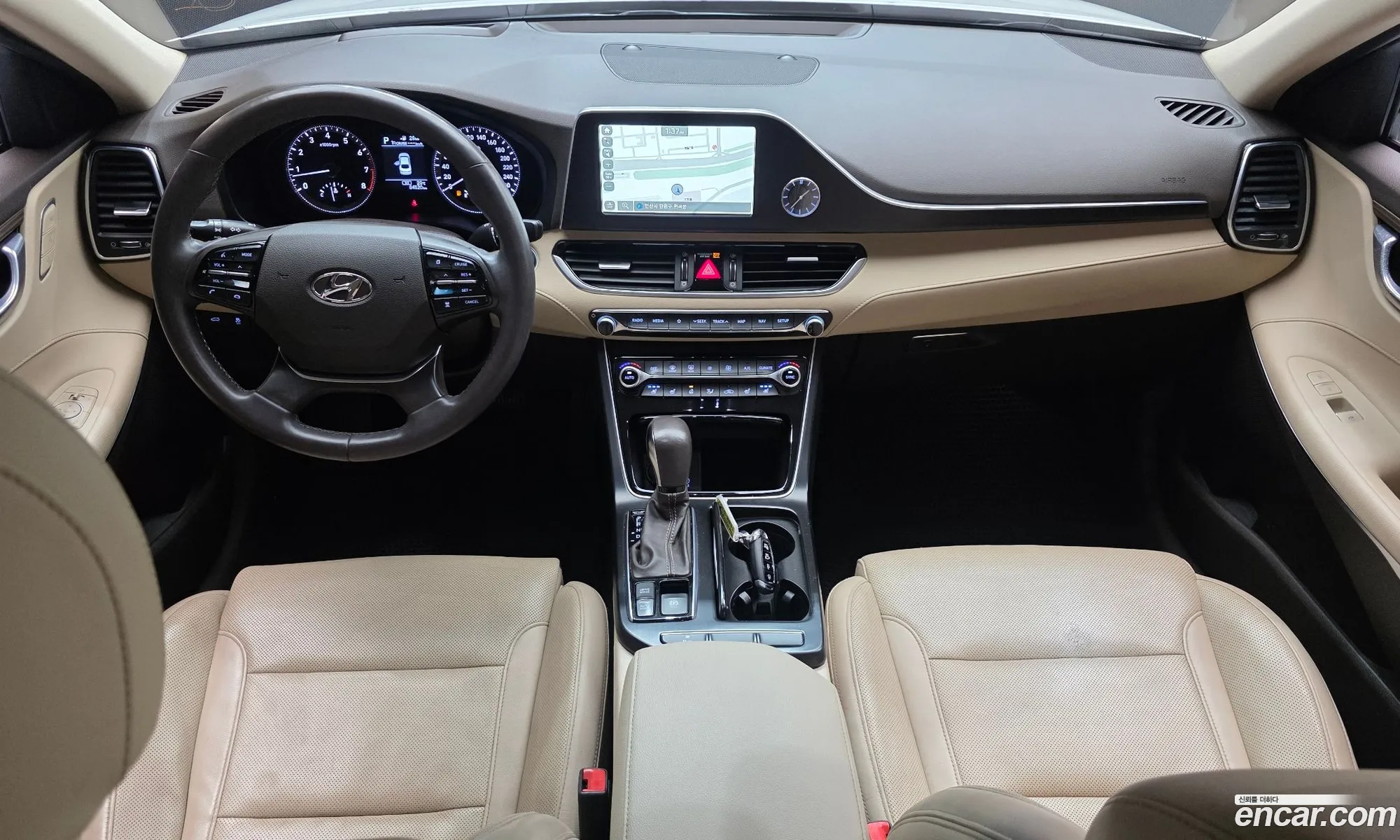 Hyundai Grandeur IG 2017 — 11