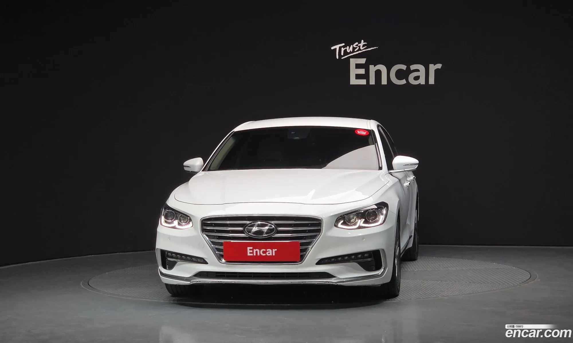 Hyundai Grandeur IG 2017 — 32