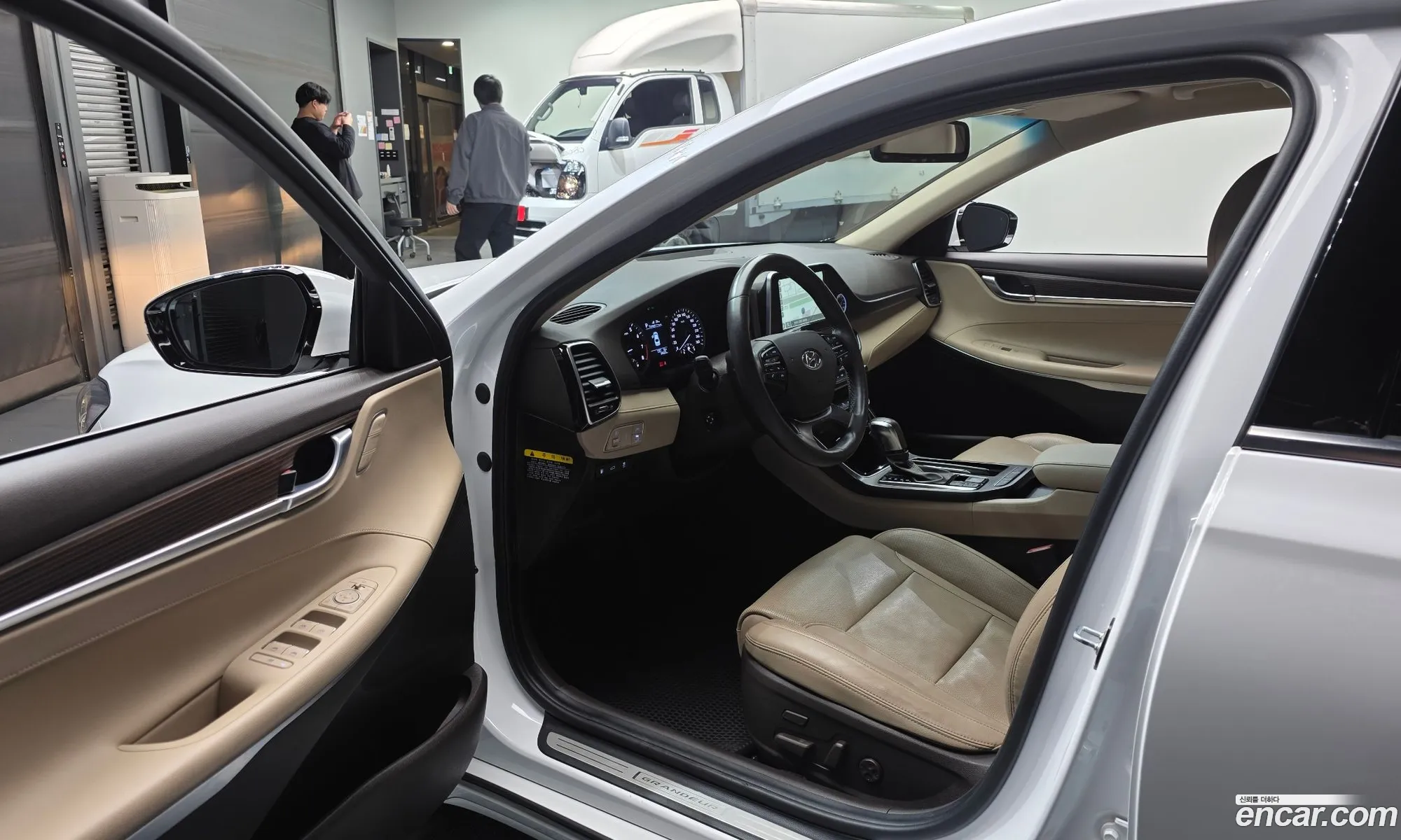 Hyundai Grandeur IG 2017 — 9