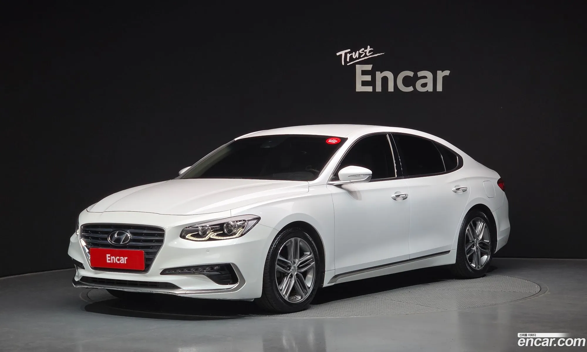 Hyundai Grandeur IG 2017 — 22