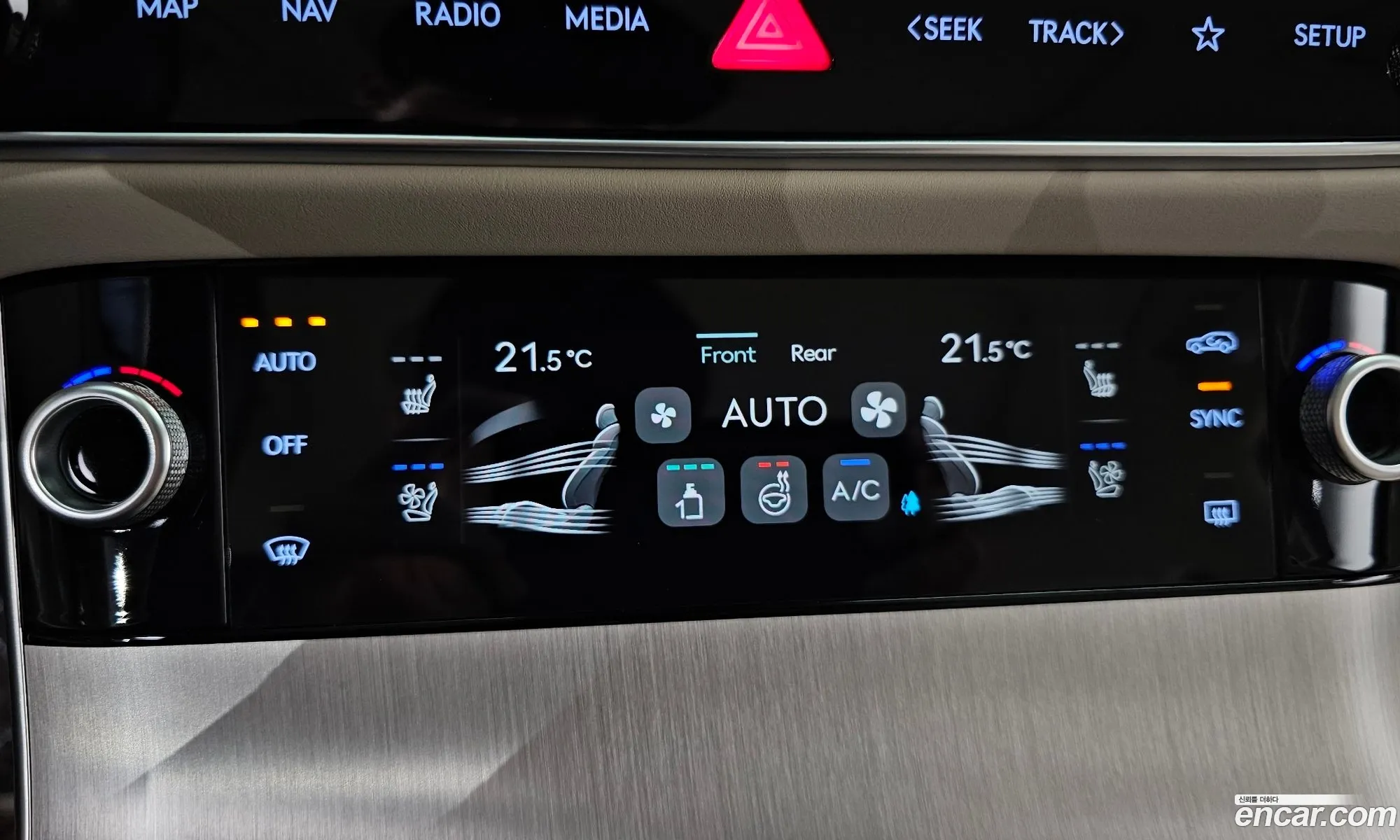 Genesis GV70 2024 — 21