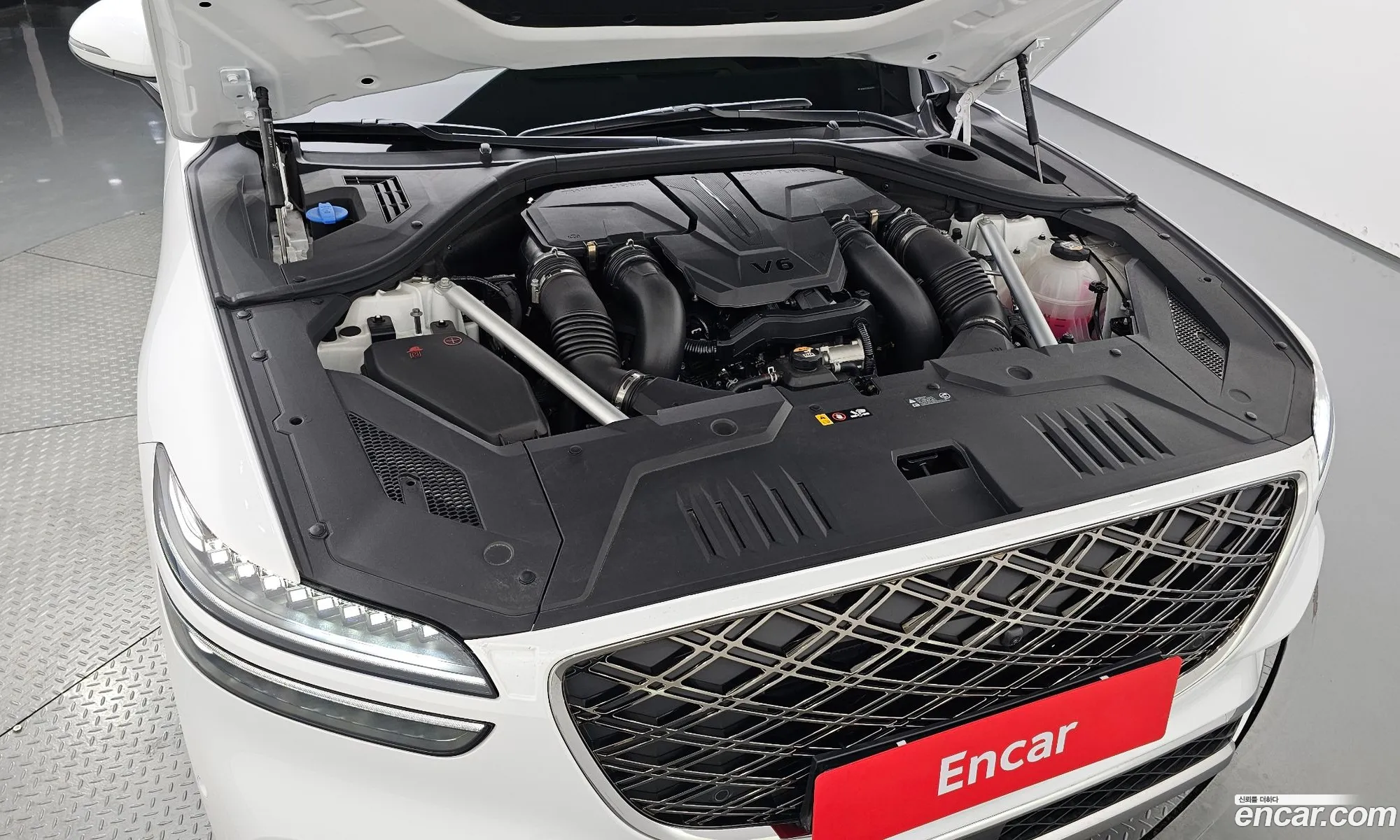 Genesis GV70 2024 — 10