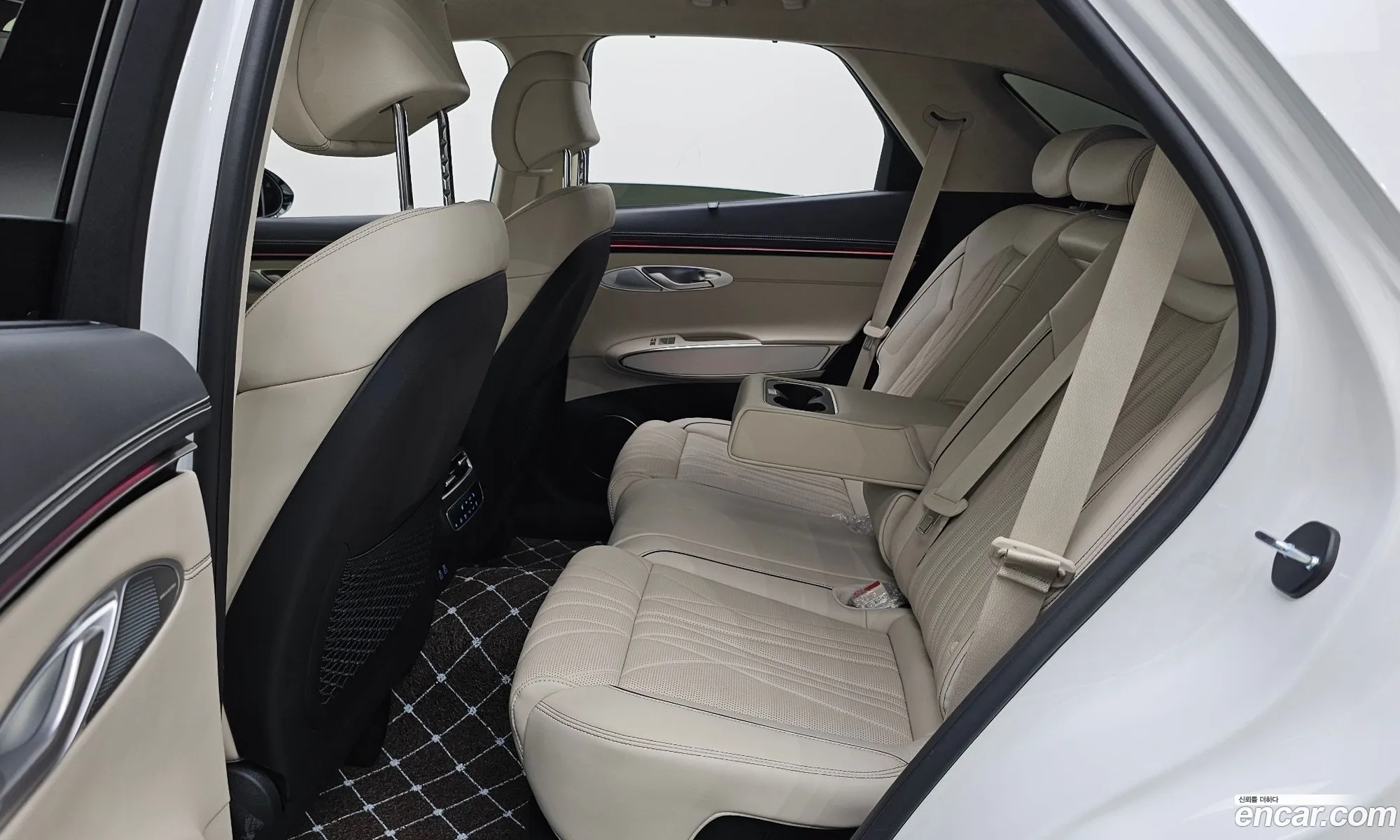 Genesis GV70 2024 — 4