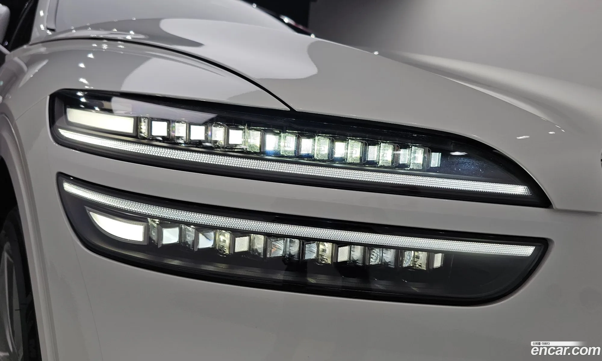 Genesis GV70 2024 — 24