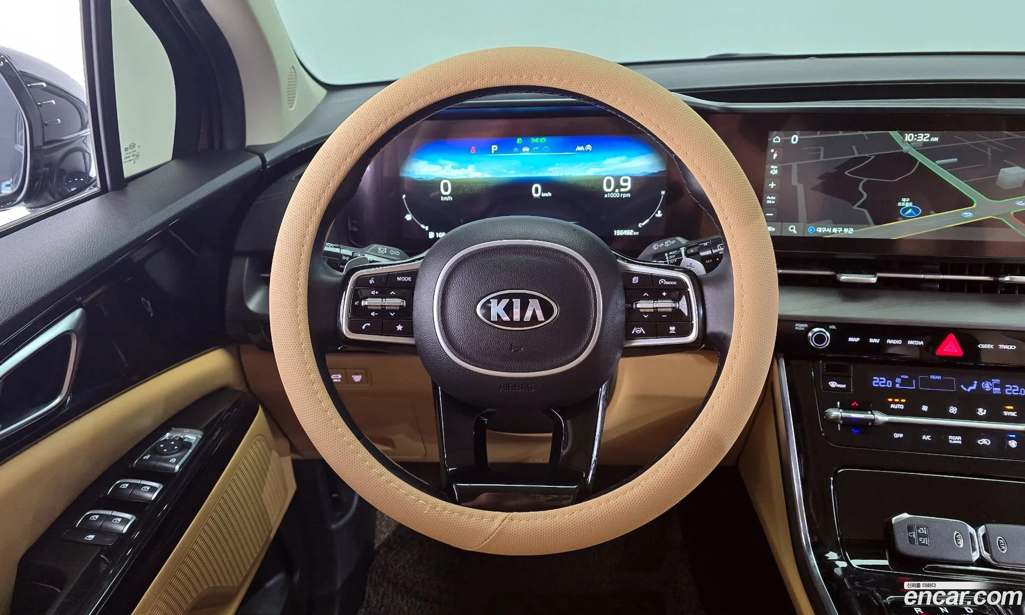 Kia Carnival 2021 — 12