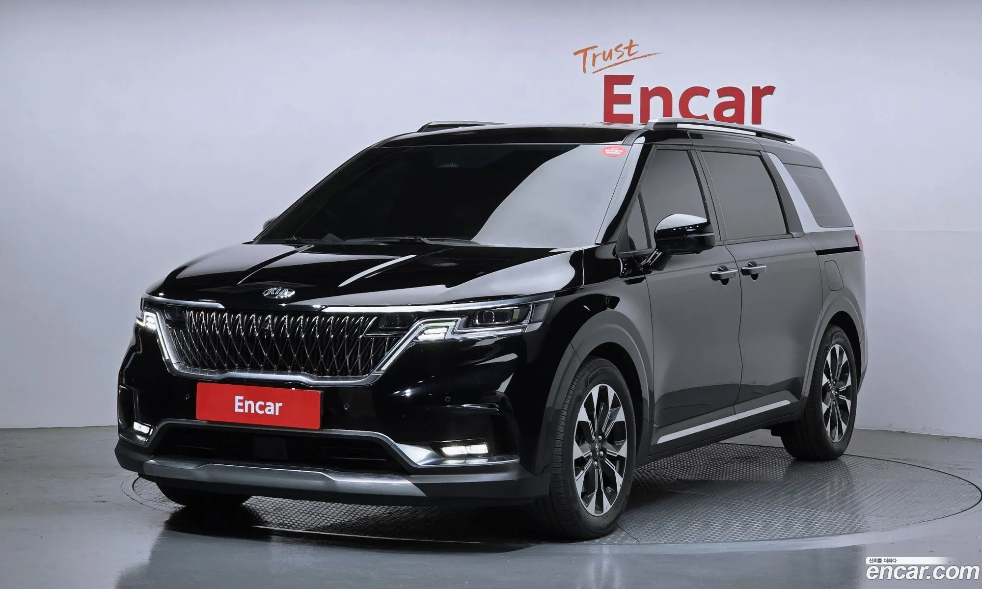 Kia Carnival 2021 — 6