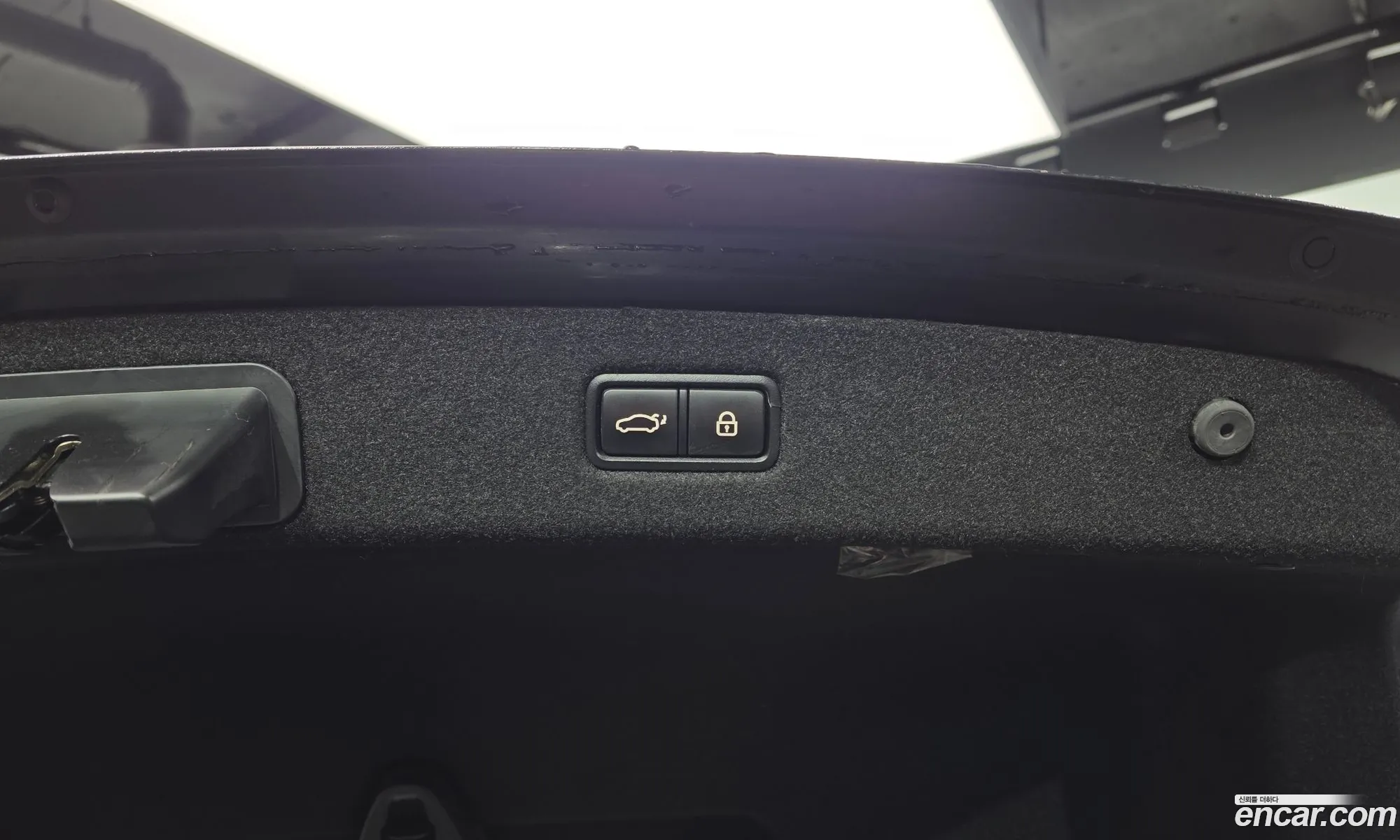 Genesis EQ900 2017 — 8