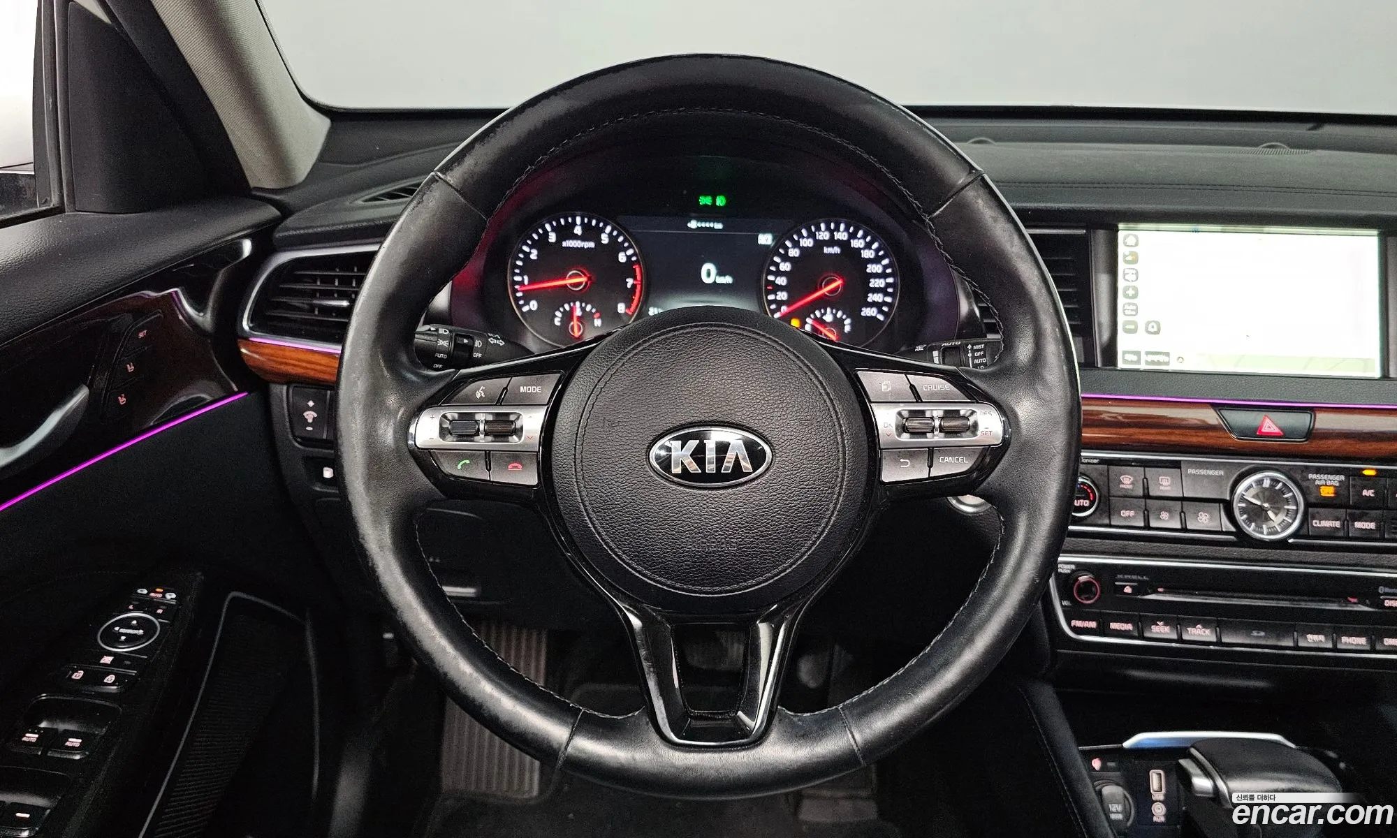 Kia K7 2016 — 13