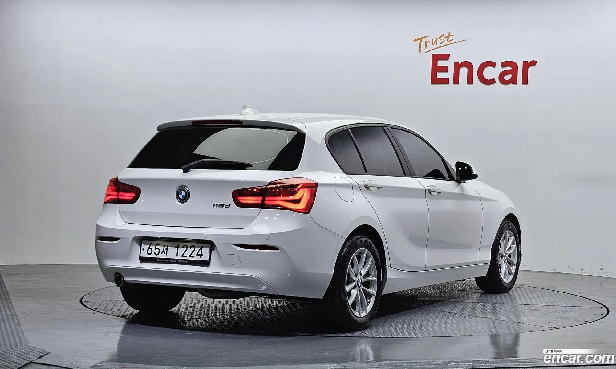BMW 1 Series 2019 — 6