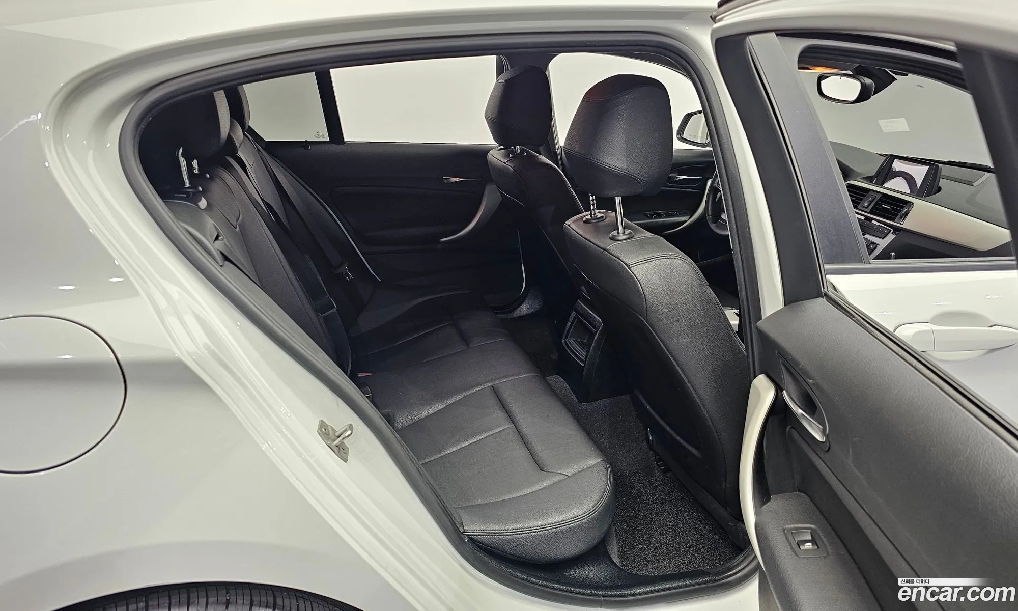BMW 1 Series 2019 — 15