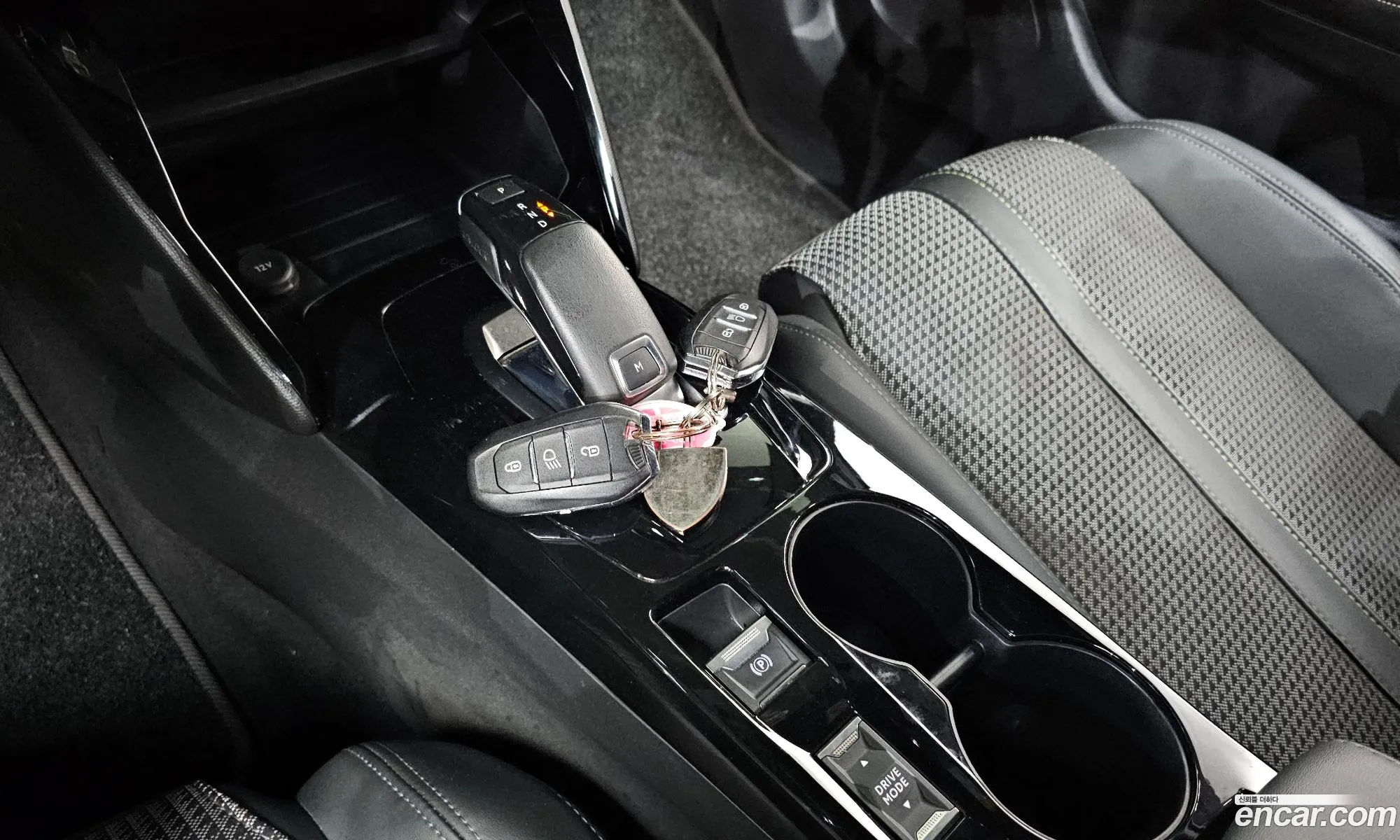 Peugeot 2008 2022 VR3UDYHZSNJ525648 — 19