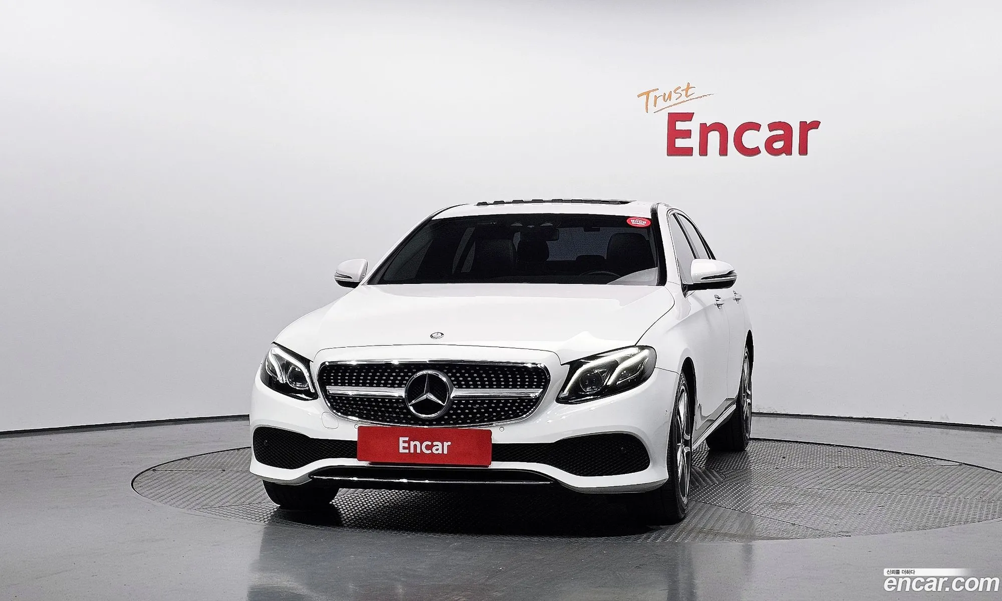 Mercedes-Benz E-Class W213 2017 WDDZF0EB7HA174921 — 8