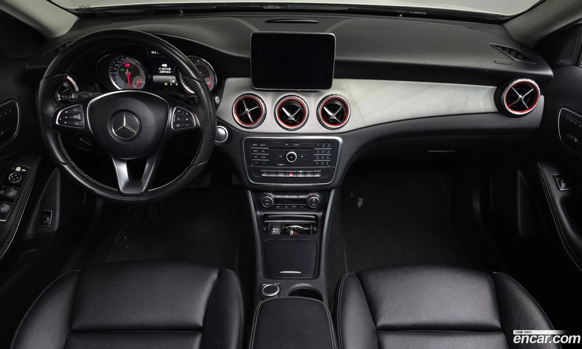 Mercedes-Benz GLA-Class X156 2015 — 7