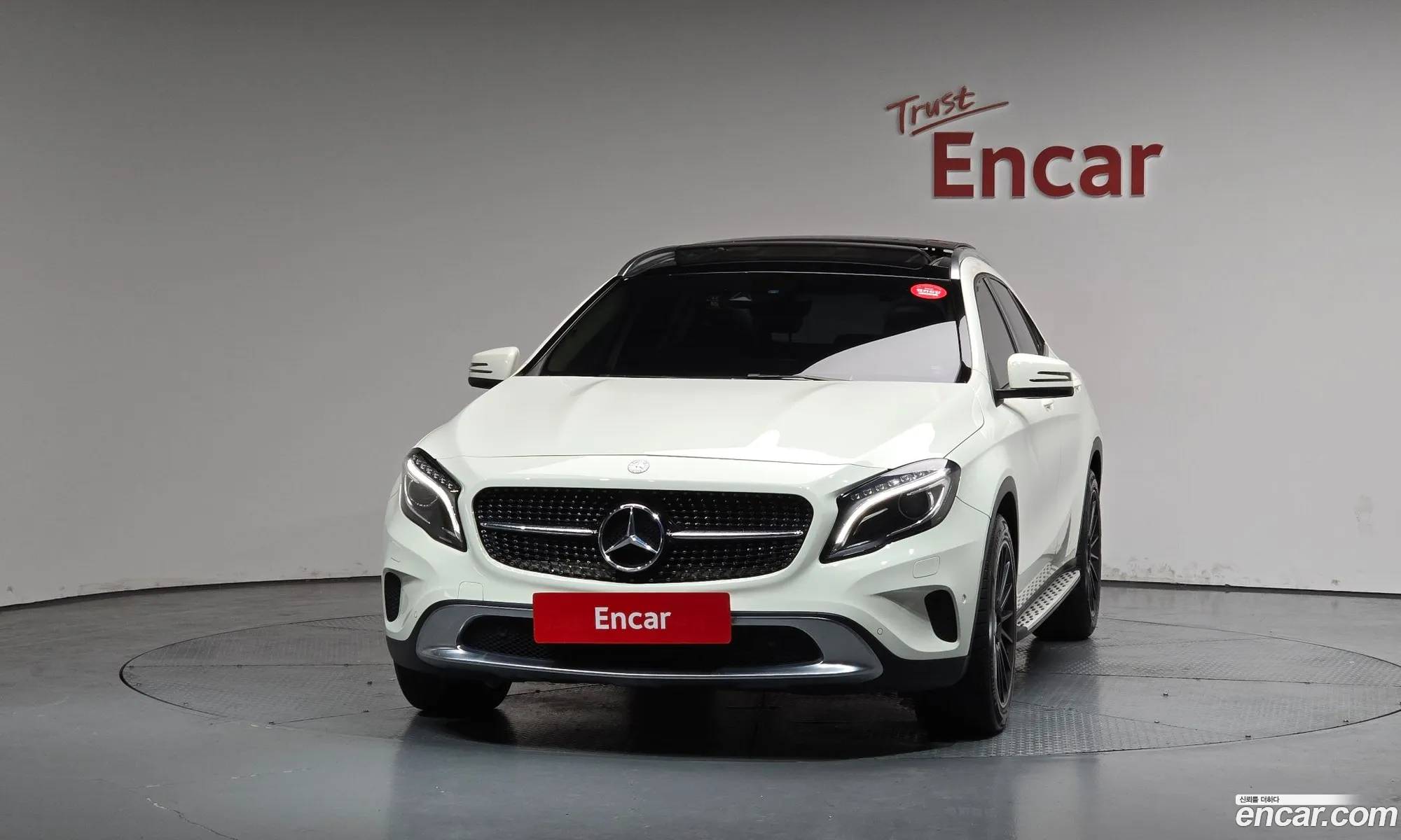 Mercedes-Benz GLA-Class X156 2015 — 20