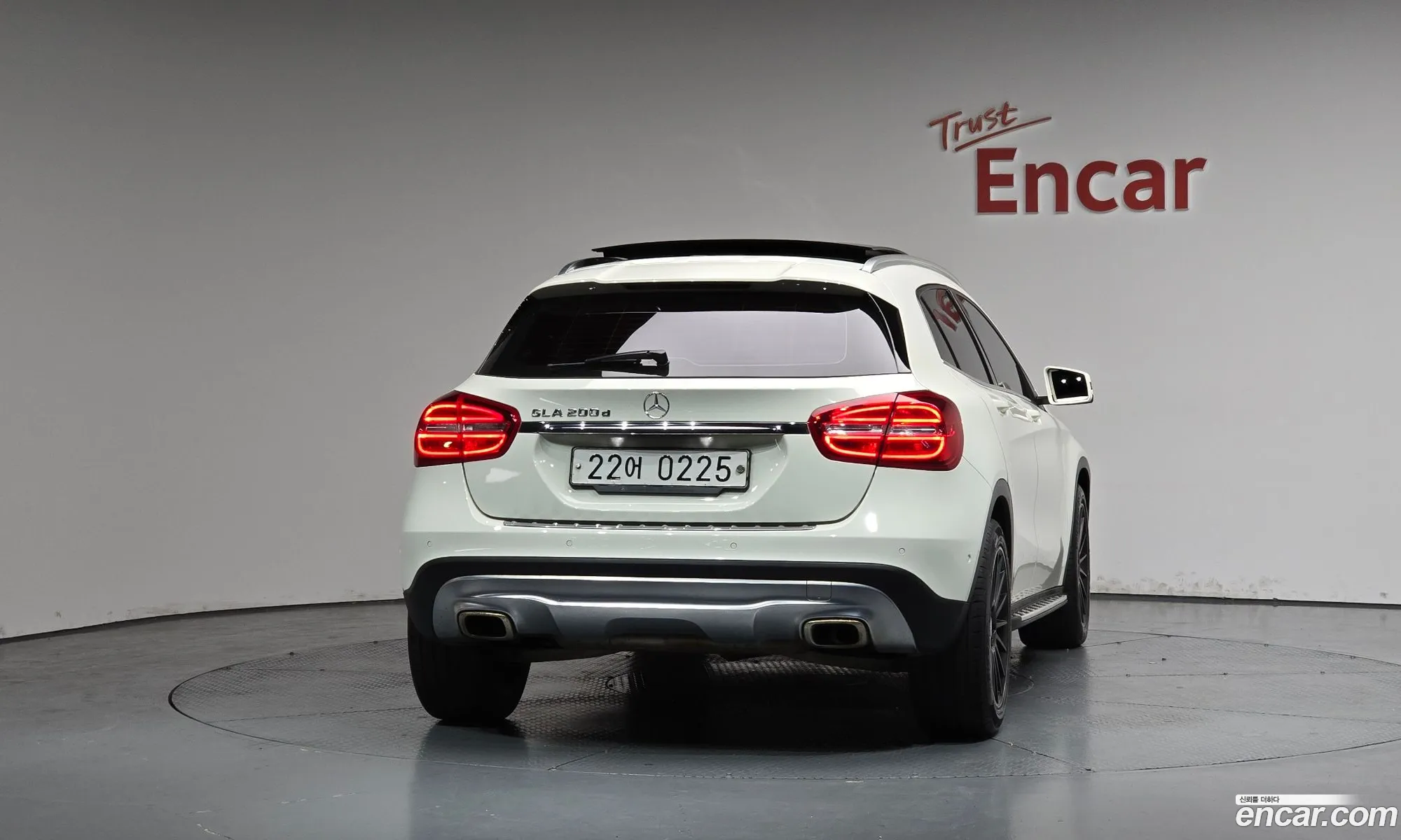 Mercedes-Benz GLA-Class X156 2015 — 2