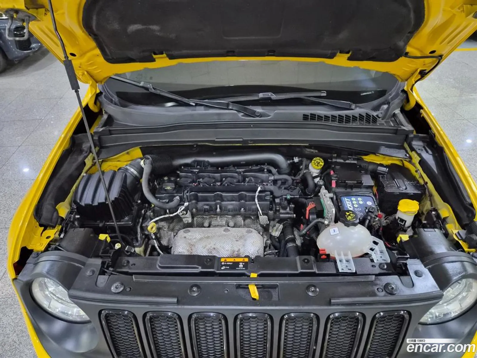 Jeep Renegade 2018 — 14