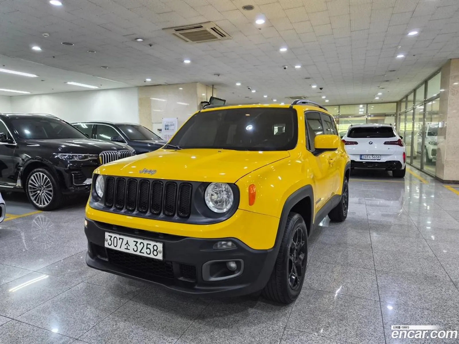 Jeep Renegade 2018 — 17