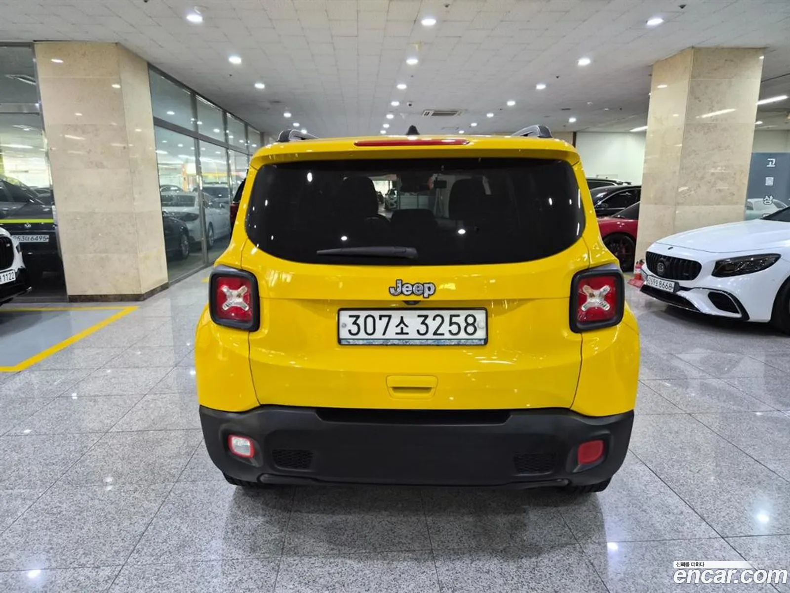 Jeep Renegade 2018 — 12