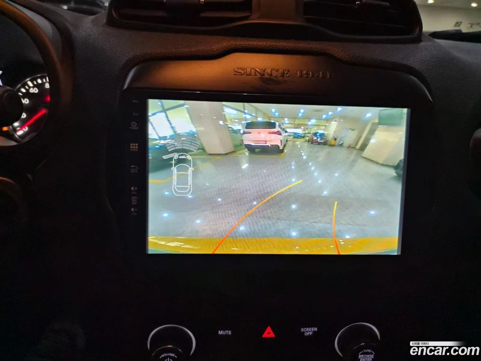 Jeep Renegade 2018 — 15