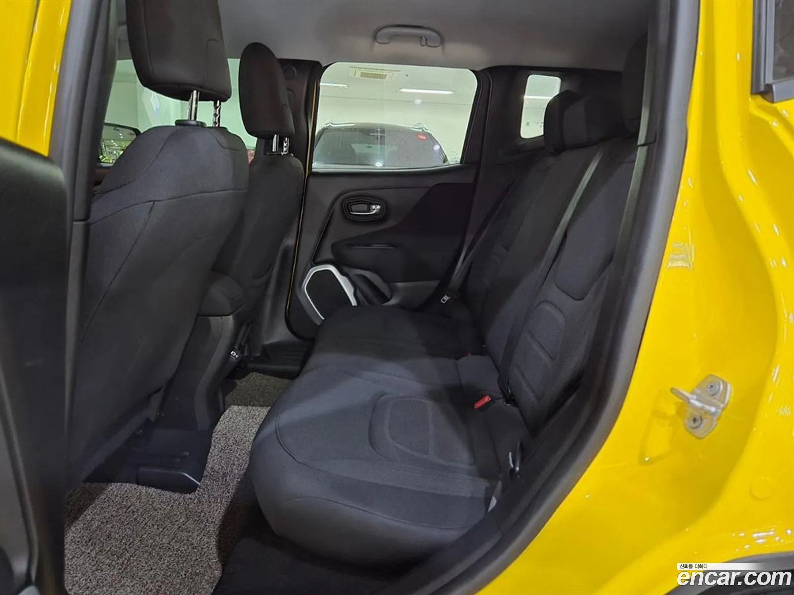 Jeep Renegade 2018 — 2