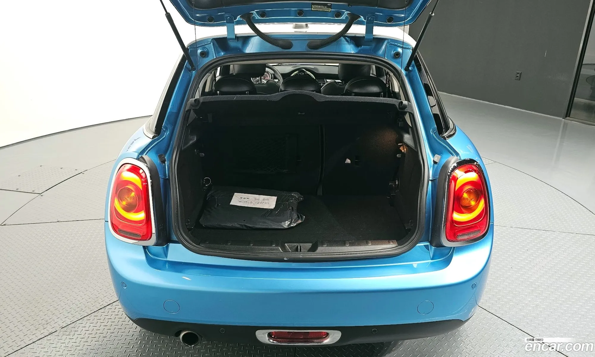 Mini Cooper D 2015 — 15
