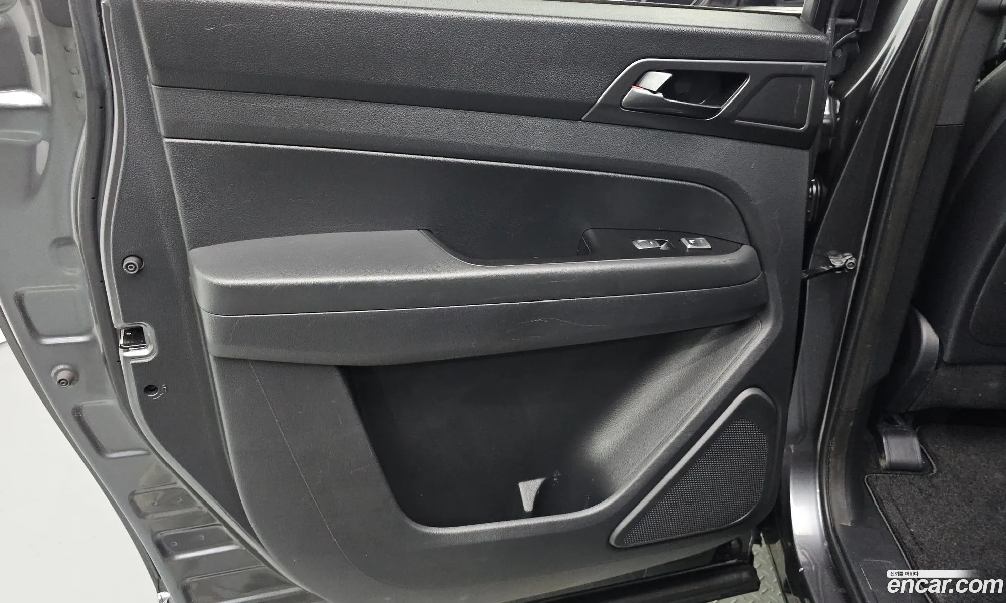 KG Mobility (SsangYong) Rexton Sports 2022 — 17