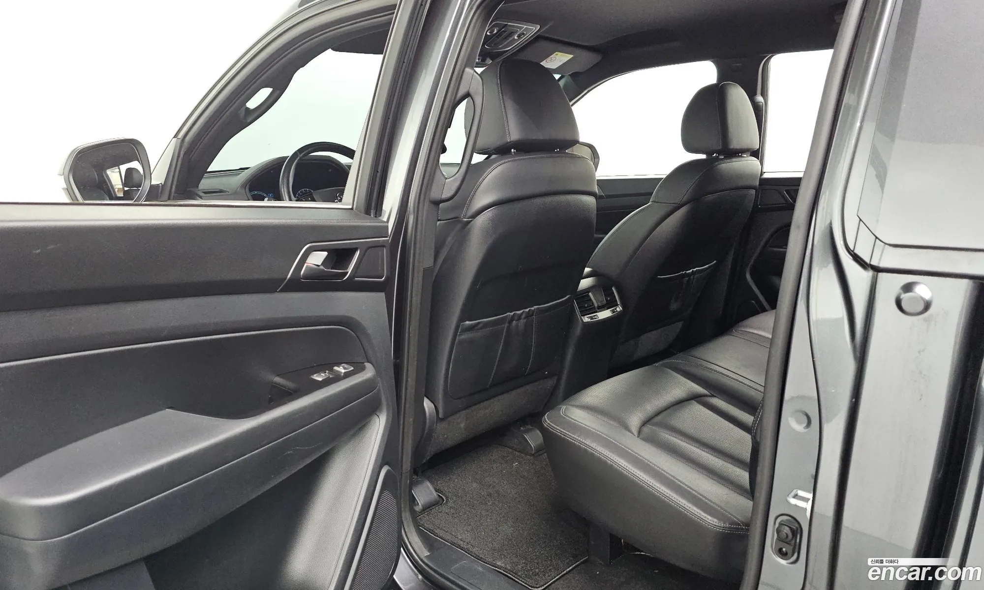 KG Mobility (SsangYong) Rexton Sports 2022 — 29