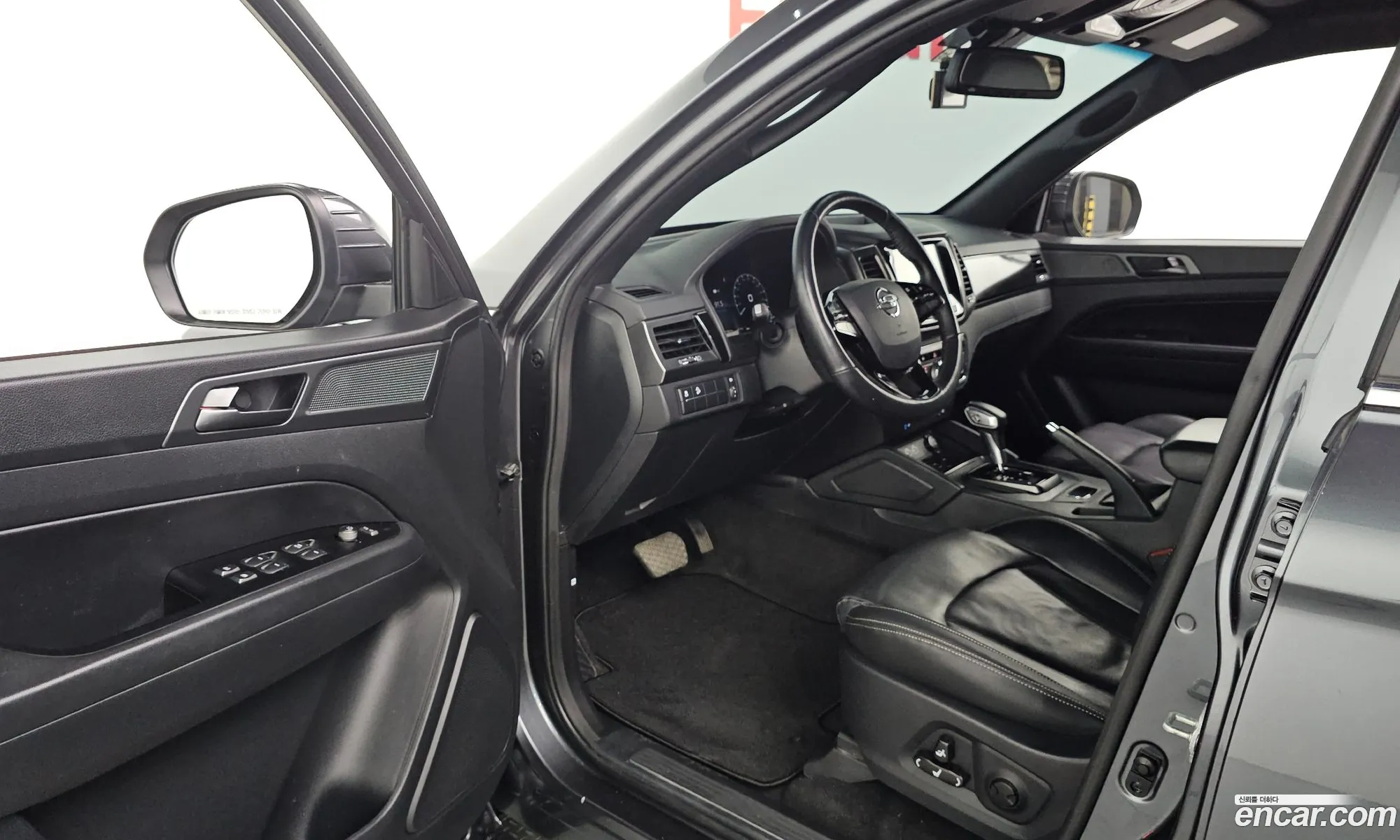 KG Mobility (SsangYong) Rexton Sports 2022 — 19