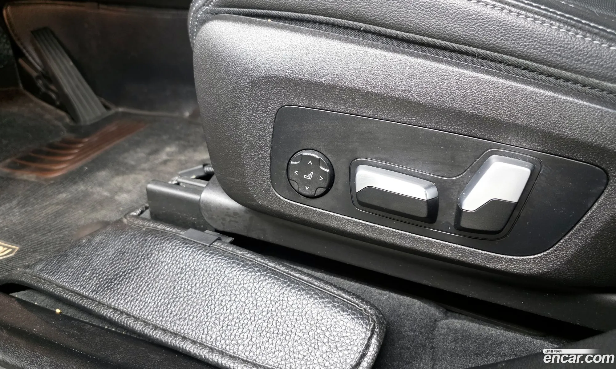 BMW X3 2021 WBA51BG04M9F33345 — 28