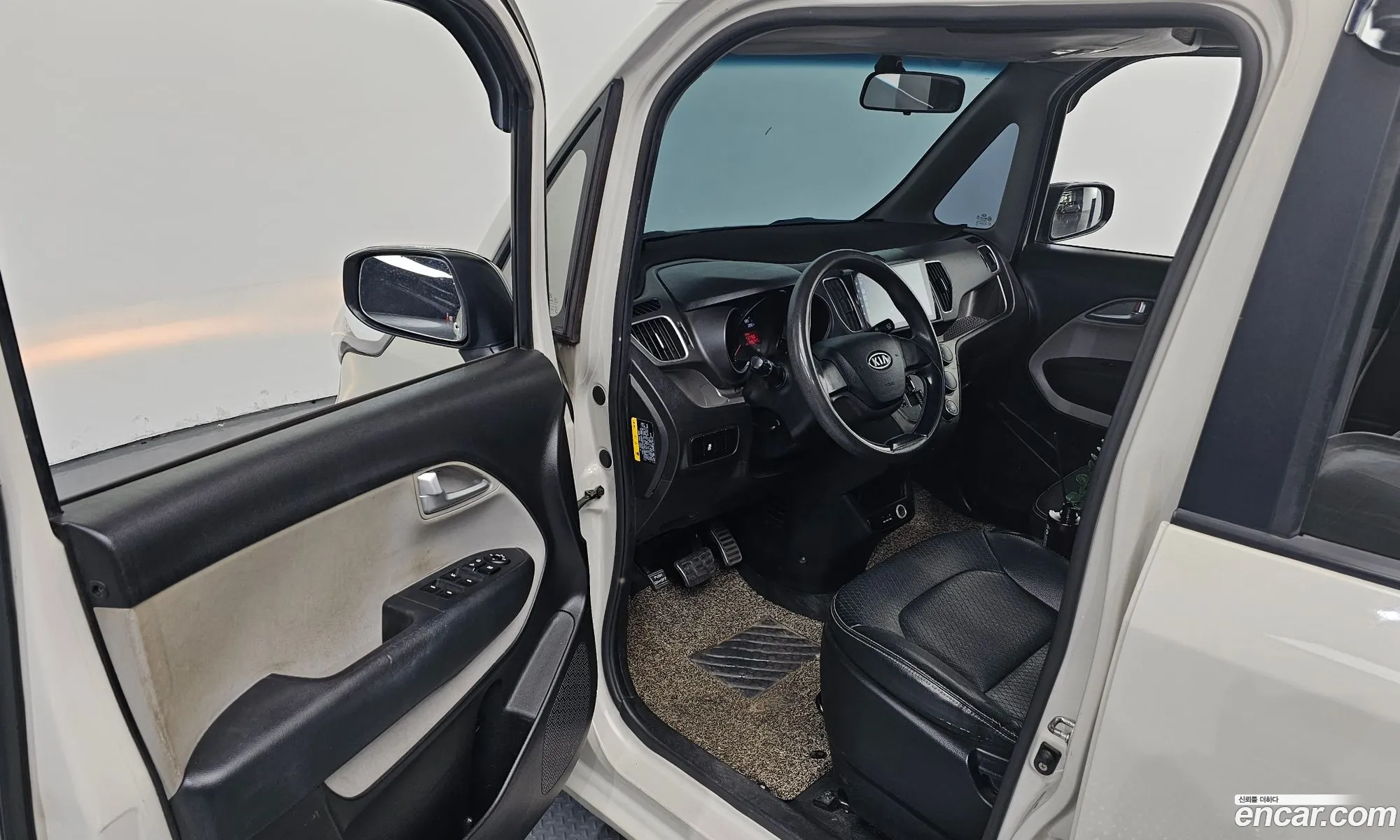 Kia Ray 2011 — 19
