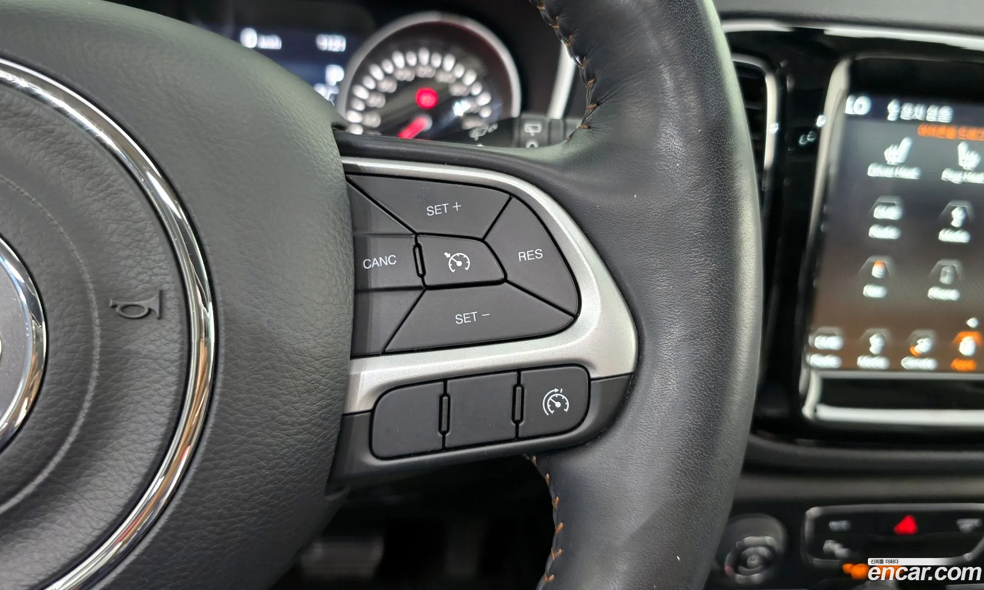 Jeep Compass 2019 — 17