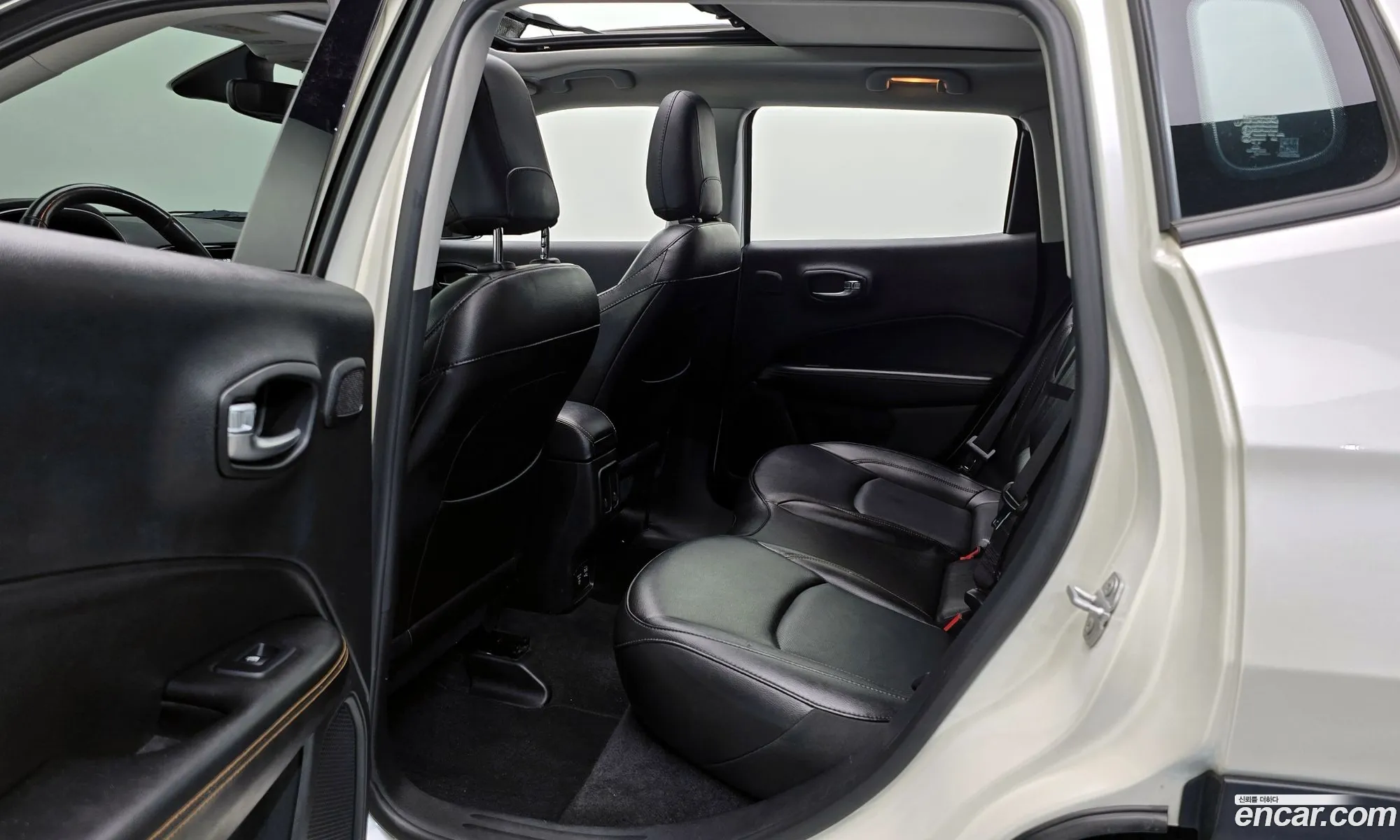 Jeep Compass 2019 — 15