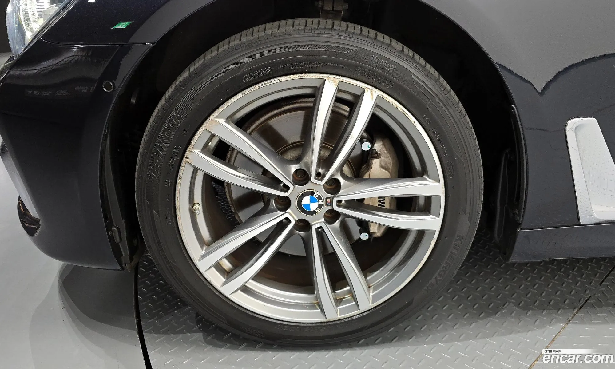 BMW 7 Series 2018 — 20